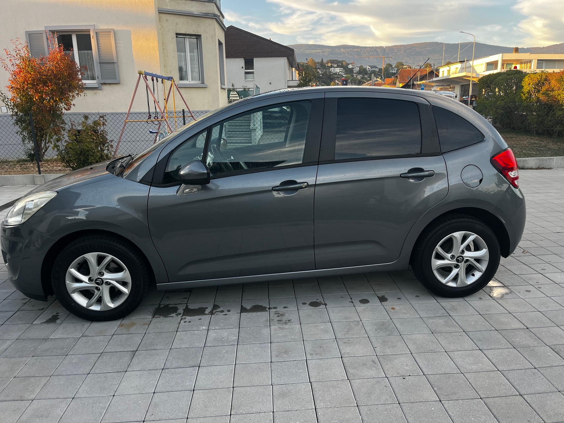 CITROEN C3 1.4i 16V Chic-image-2