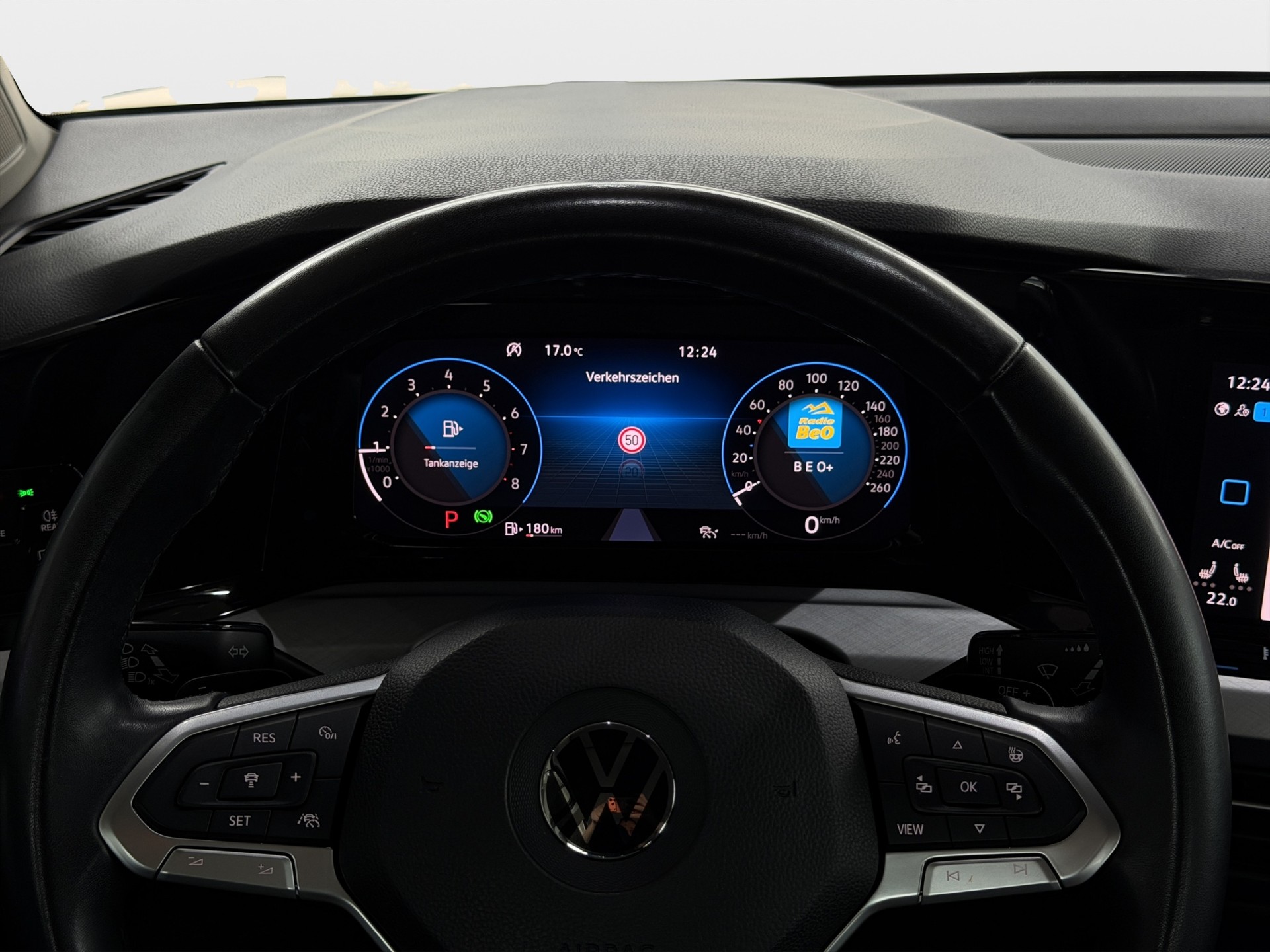 VW Golf 1.0 eTSI mHEV ACTLife DSG*Ab MFK,1 Jahr oder 20'000km Garantie auf Motor und Getriebe*-image-13
