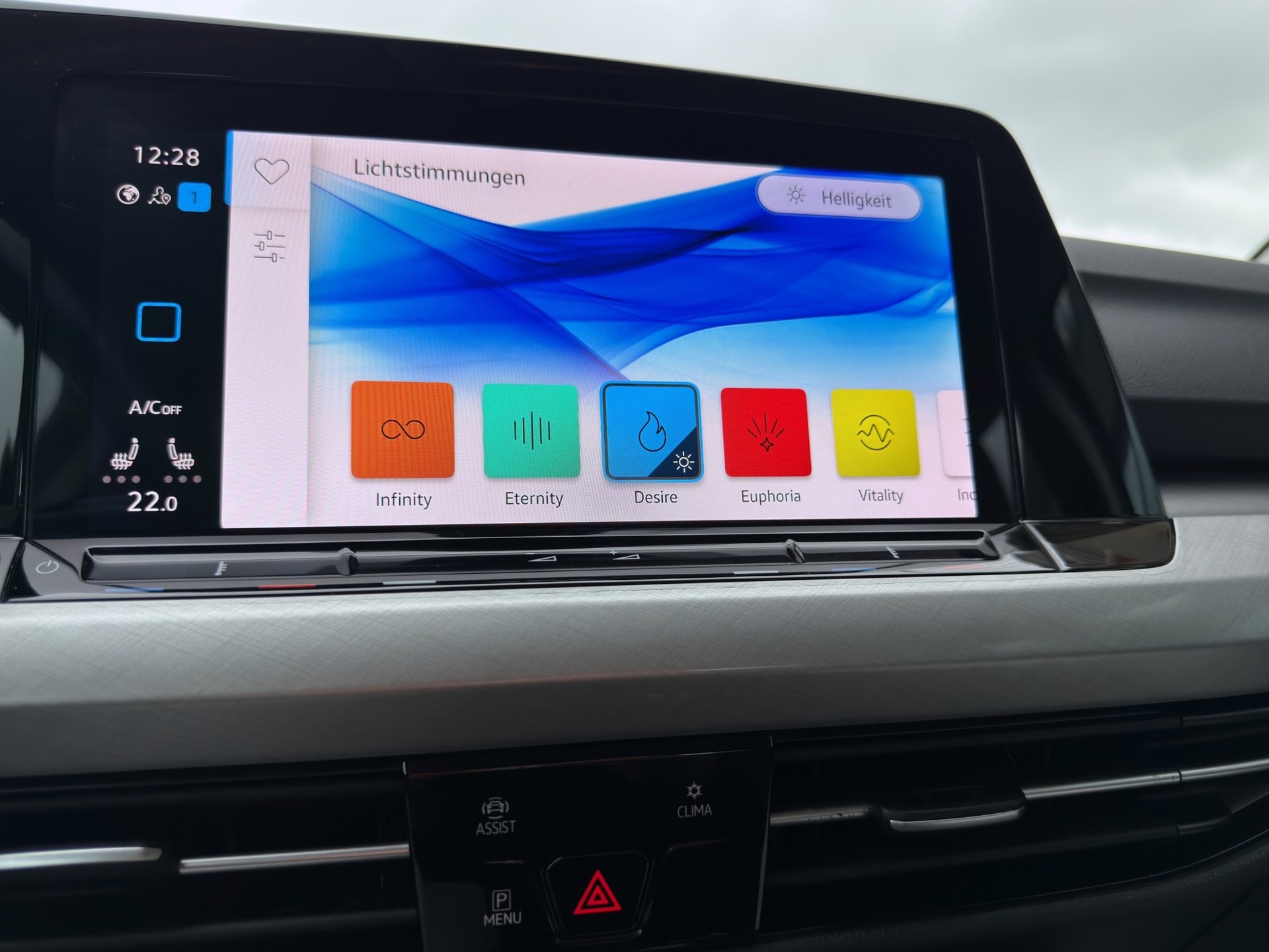 VW Golf 1.0 eTSI mHEV ACTLife DSG*Ab MFK,1 Jahr oder 20'000km Garantie auf Motor und Getriebe*-image-22
