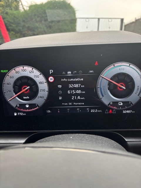 KIA 1.6 GDi Hybrid Style-image-3