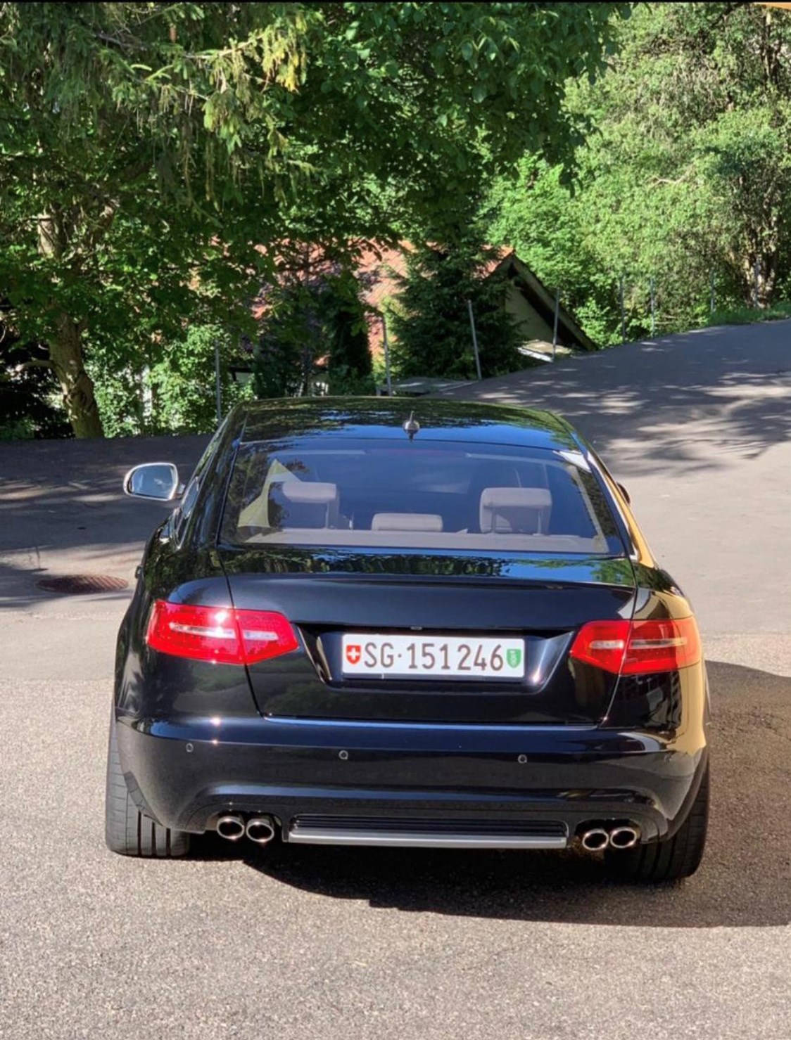 AUDI S6 5.2 V10 quattro tiptronic-image-3