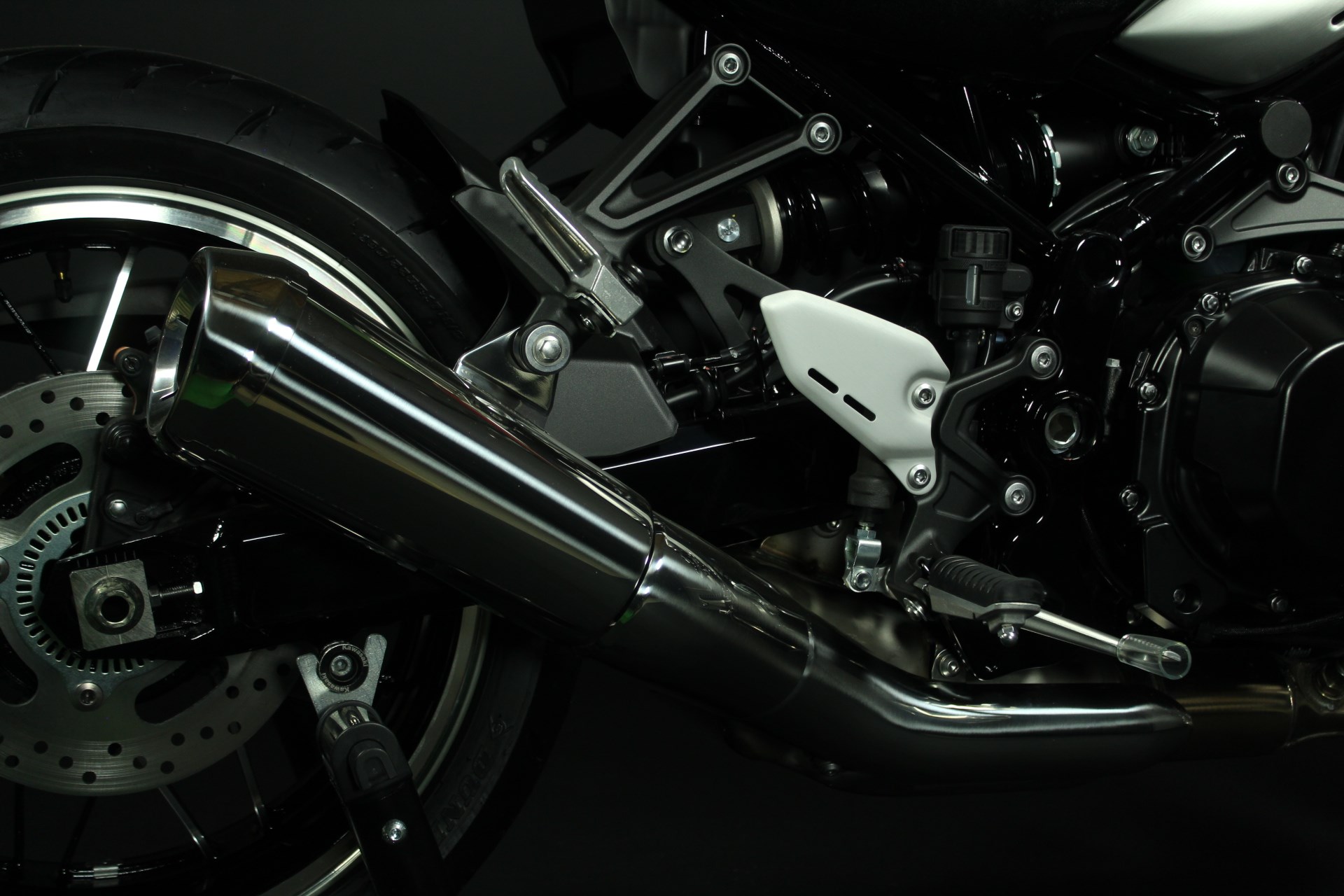 KAWASAKI Z 900 RS-image-6