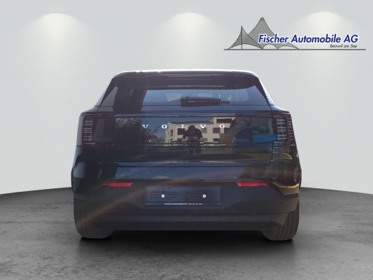 VOLVO EX30 E60 69kWh Twin Ultra-image-3