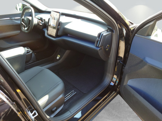 VOLVO EX30 E60 69kWh Twin Ultra-image-6