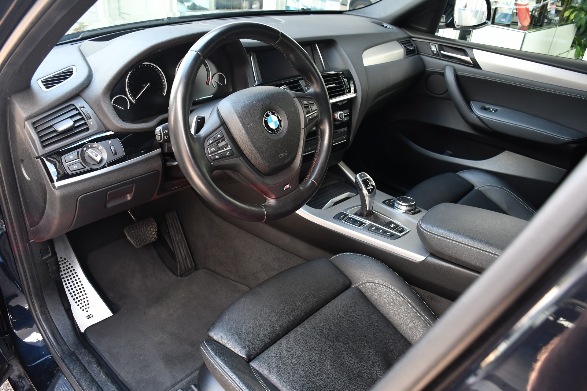 BMW X4 xDrive 28i M Sport Steptronic-image-4