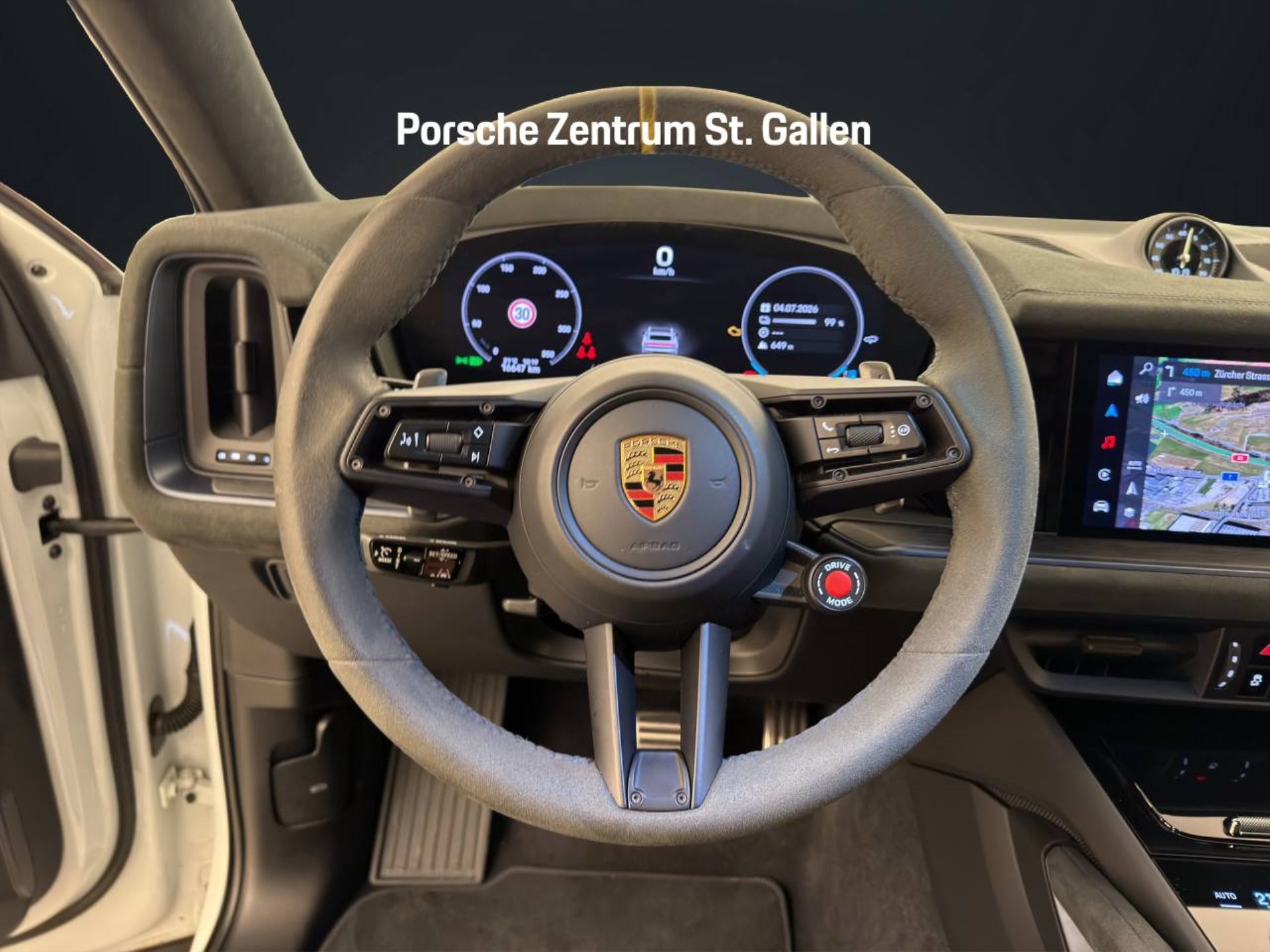 PORSCHE Cayenne Turbo E-Hybrid Coupé mit GT-Paket-image-12
