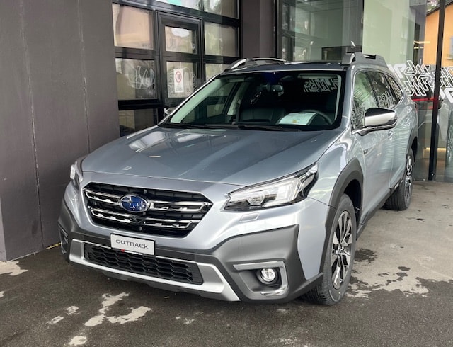 SUBARU Outback 2.5i 30th Anniversary Edition AWD Lineartronic-image-2