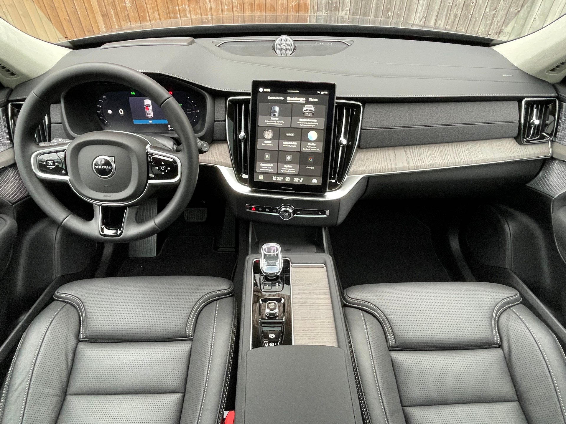 VOLVO XC90 2.0 T8 TE Ultra Dark eAWD-image-5