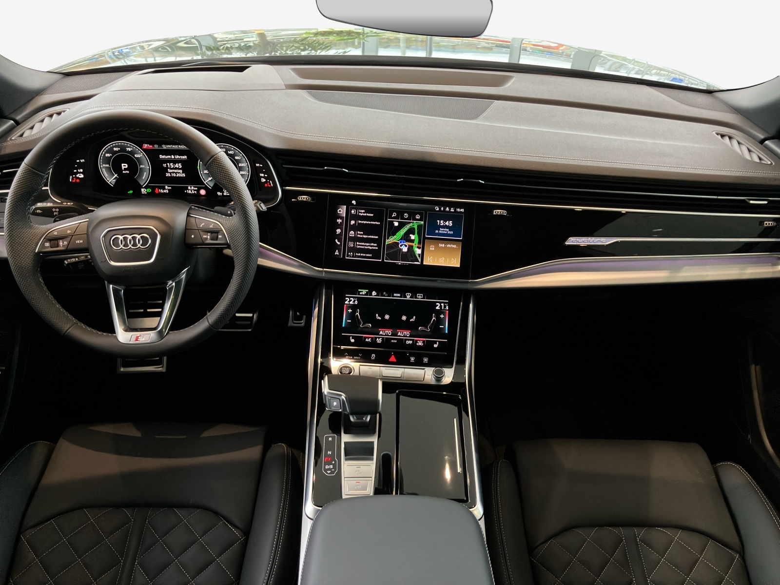 AUDI Q8 SUV TFSI e quattro 290 kW Attraction tiptronic-image-8