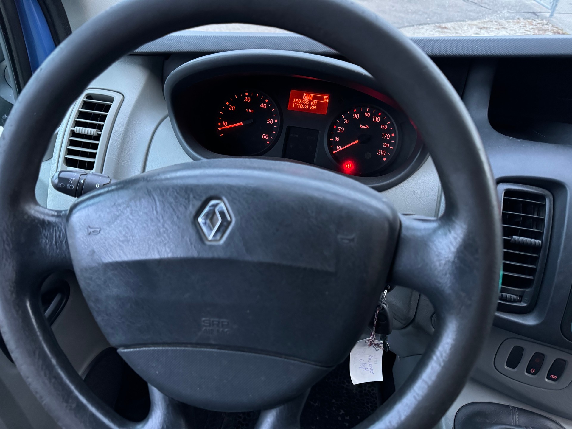RENAULT Trafic 2.0 dCi 90 2.7t L1H1-image-7