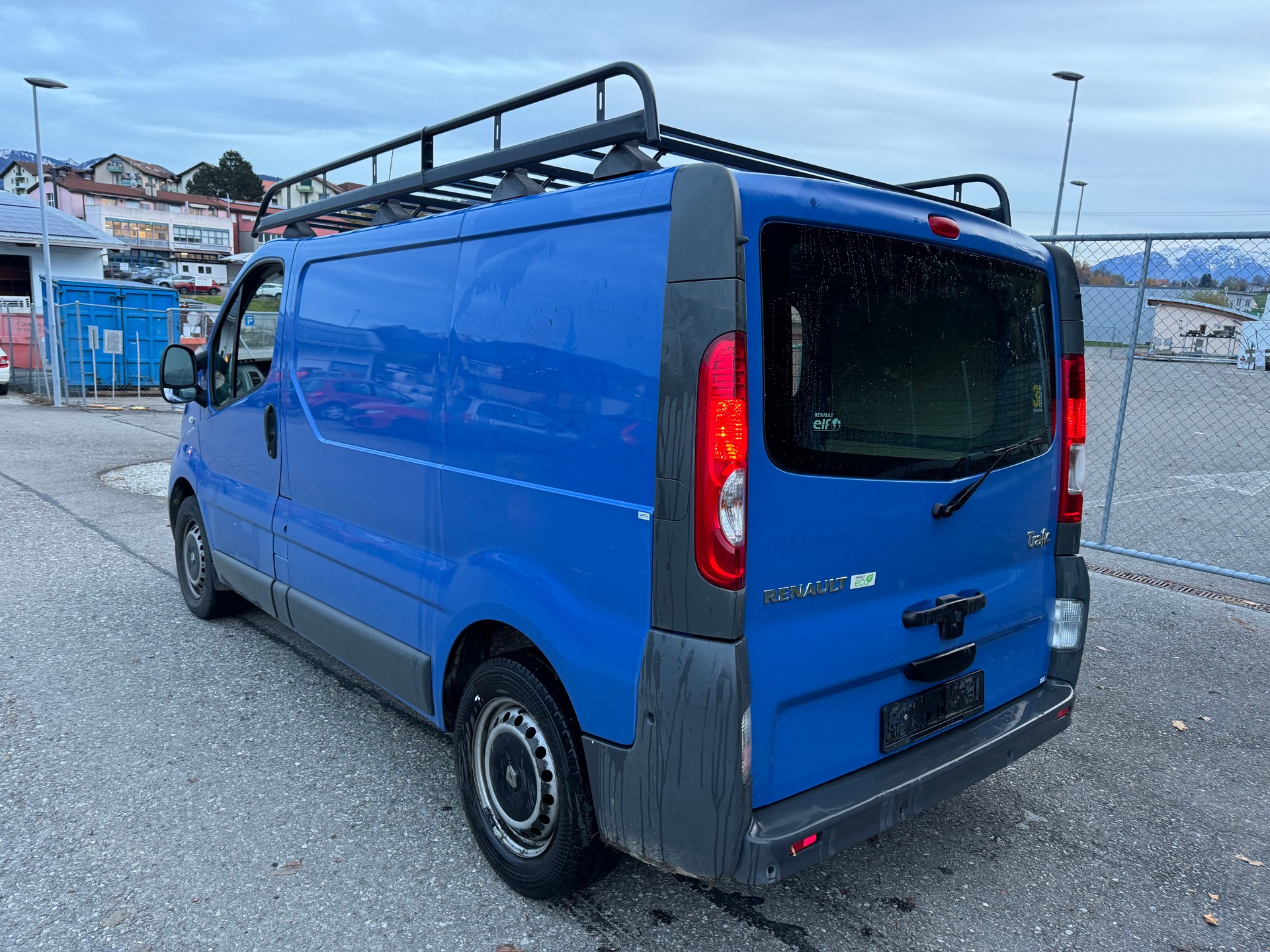 RENAULT Trafic 2.0 dCi 90 2.7t L1H1-image-4