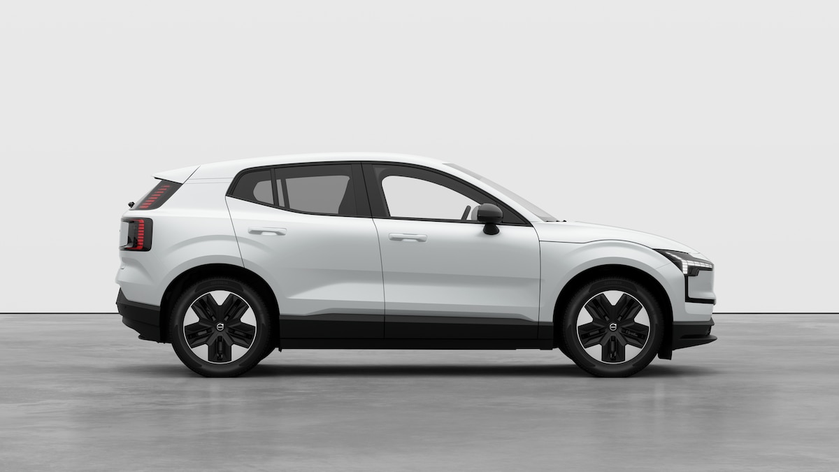 VOLVO EX30 E40 Core XCITE-image-3