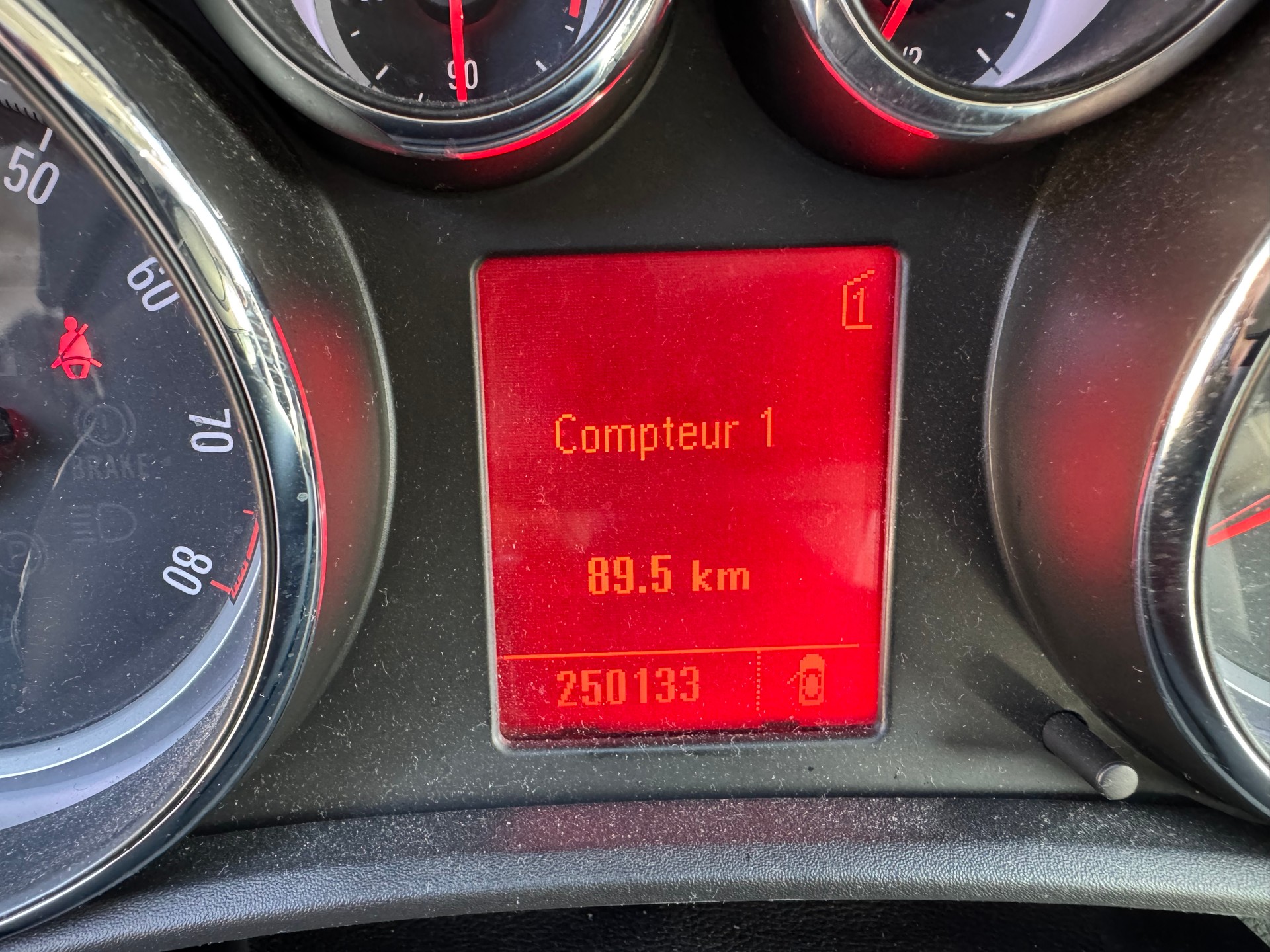 OPEL Astra 1.4i 16V Turbo-image-14