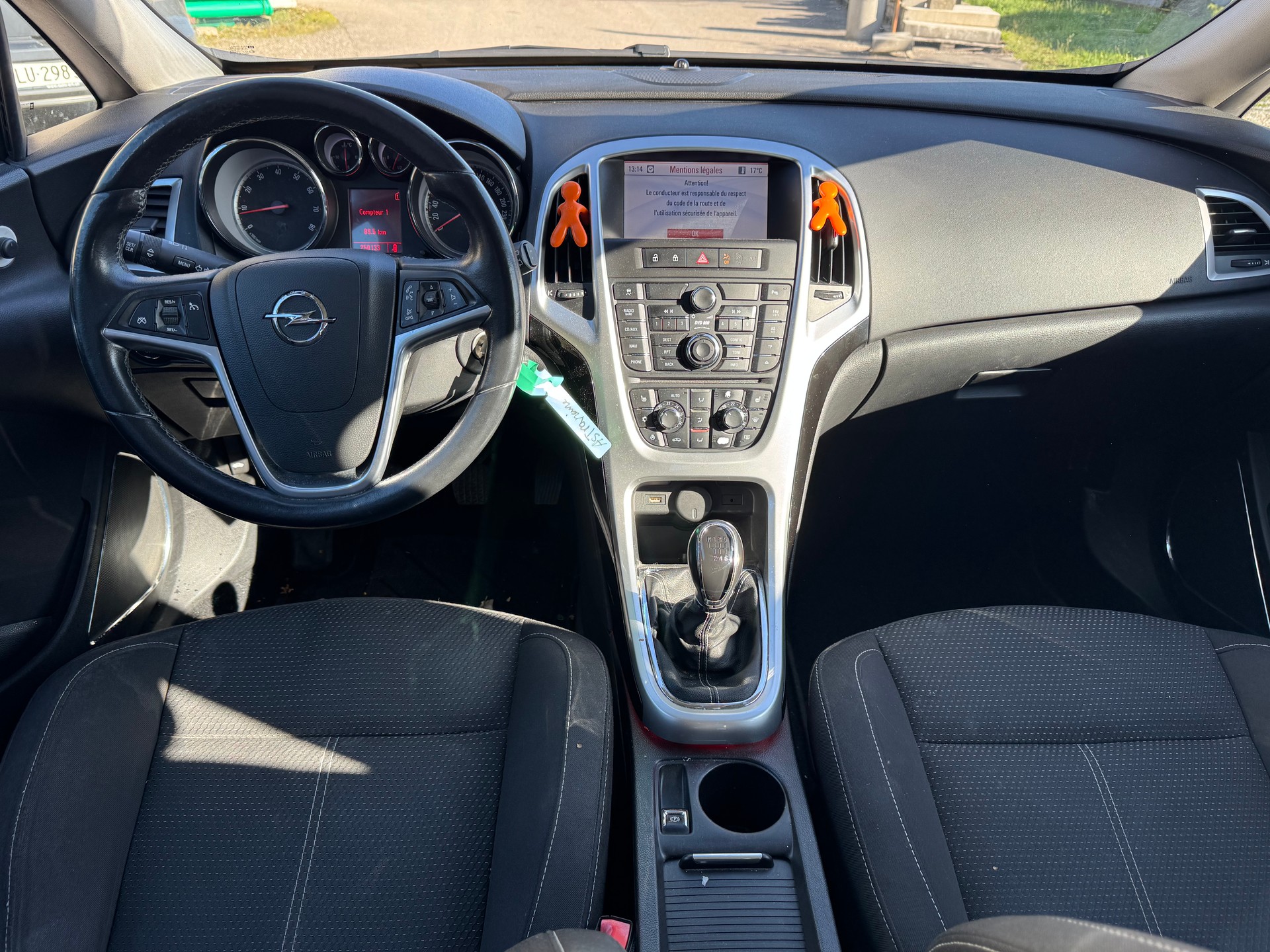 OPEL Astra 1.4i 16V Turbo-image-12