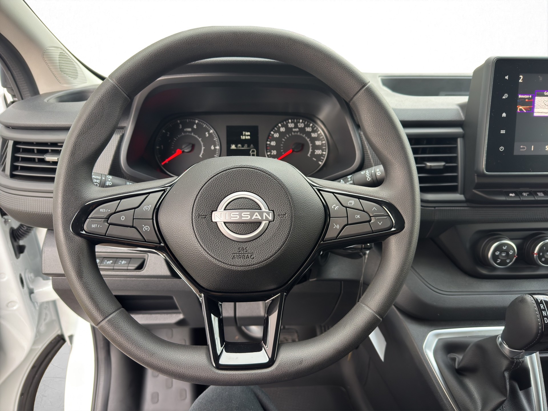 NISSAN Primastar dCi 150 3.0 L1H1 Acenta DCT-image-7