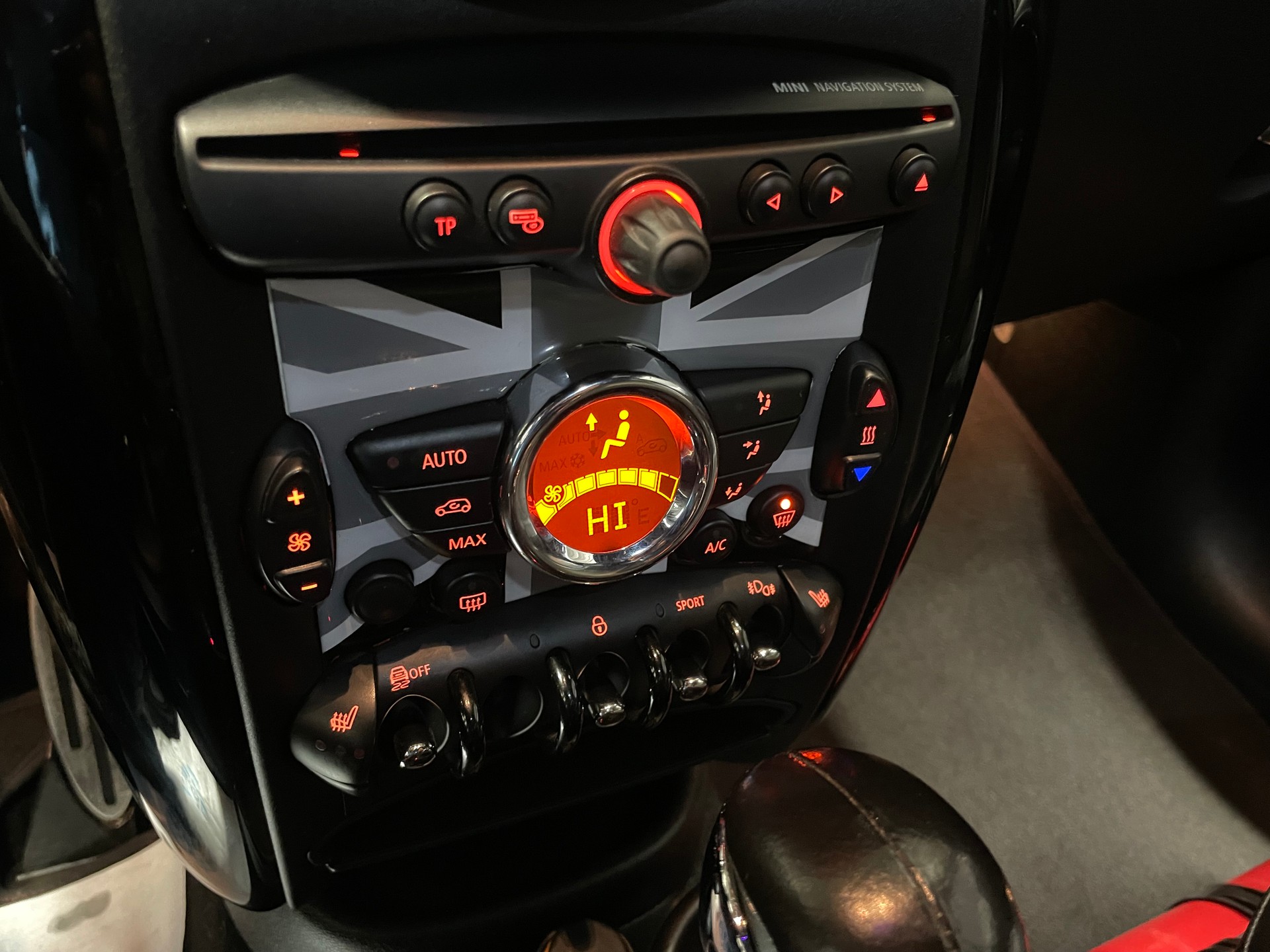 MINI Countryman John Cooper Works ALL4 Steptronic (41)-image-12