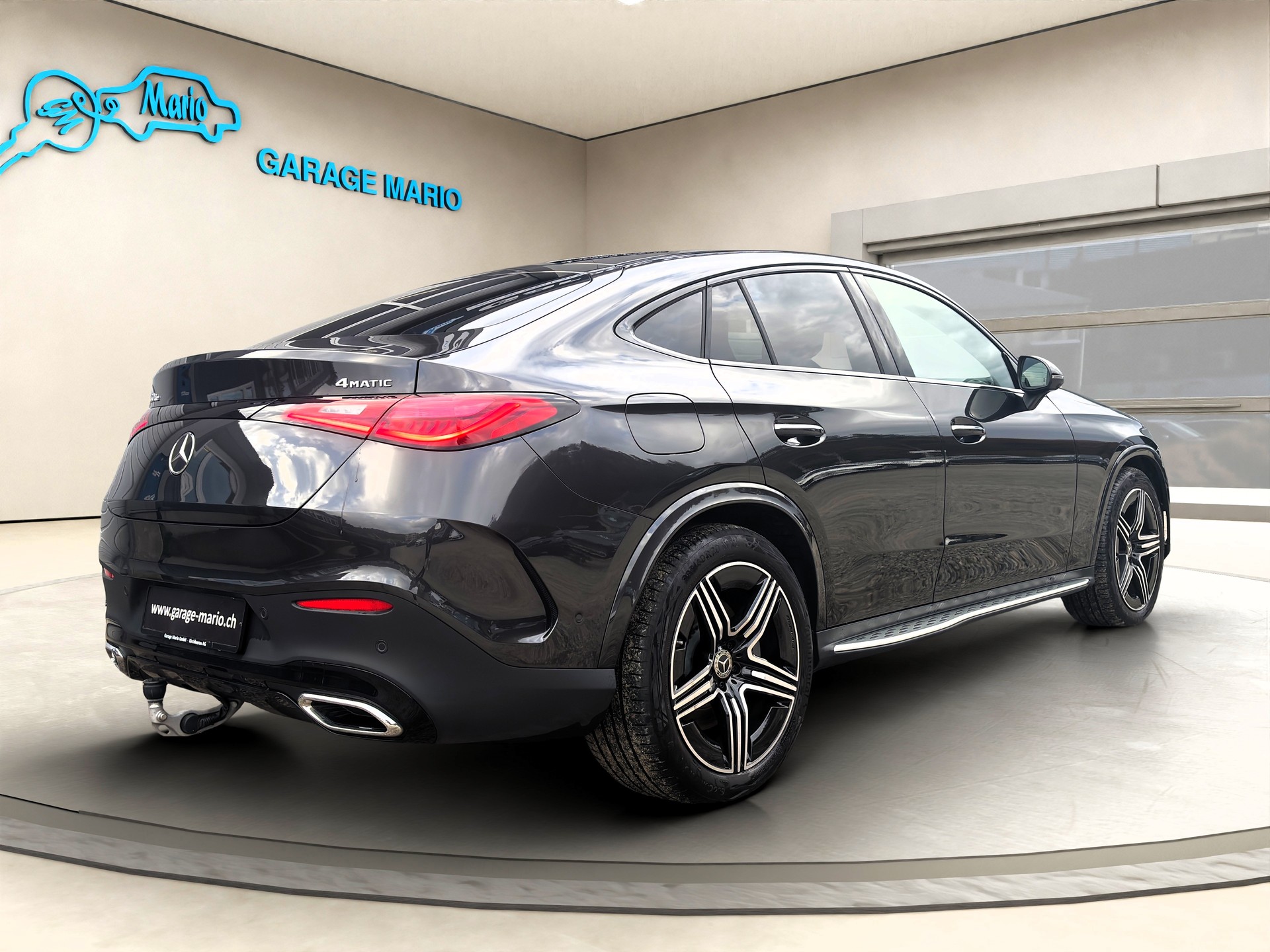 MERCEDES-BENZ GLC Coupé 300 de * AMG LINE * 4Matic 9G-Tronic-image-4