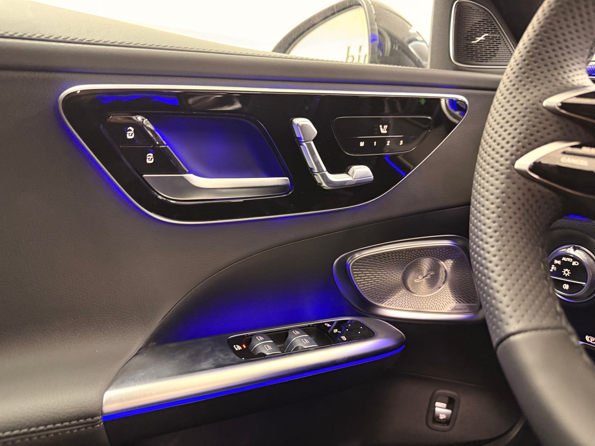 MERCEDES-BENZ C 300 4MATIC T-Modell-image-16