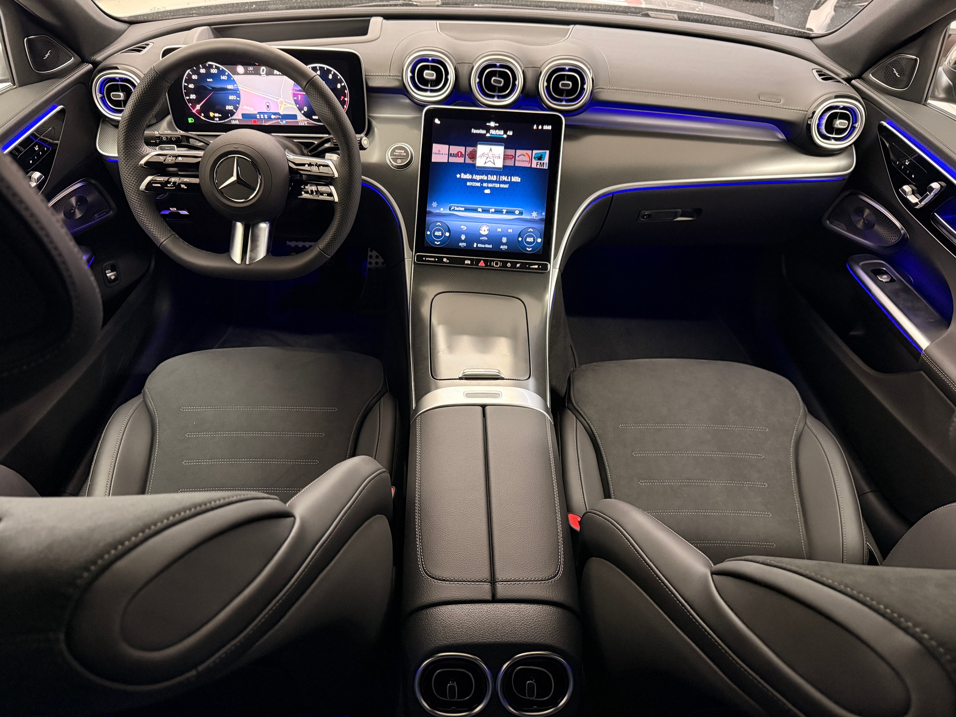 MERCEDES-BENZ C 300 4MATIC T-Modell-image-7
