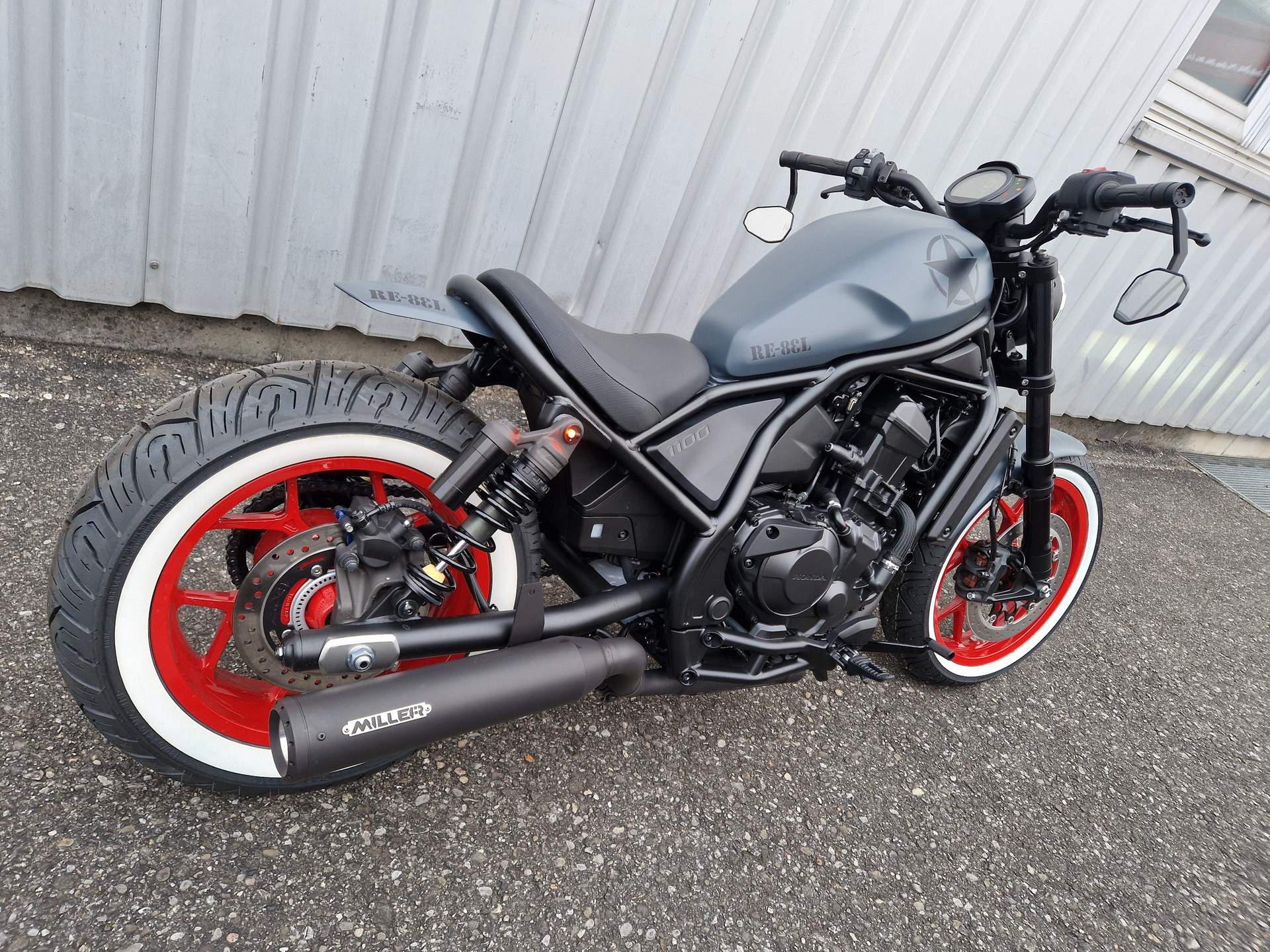 HONDA CMX 1100 Rebel-image-4