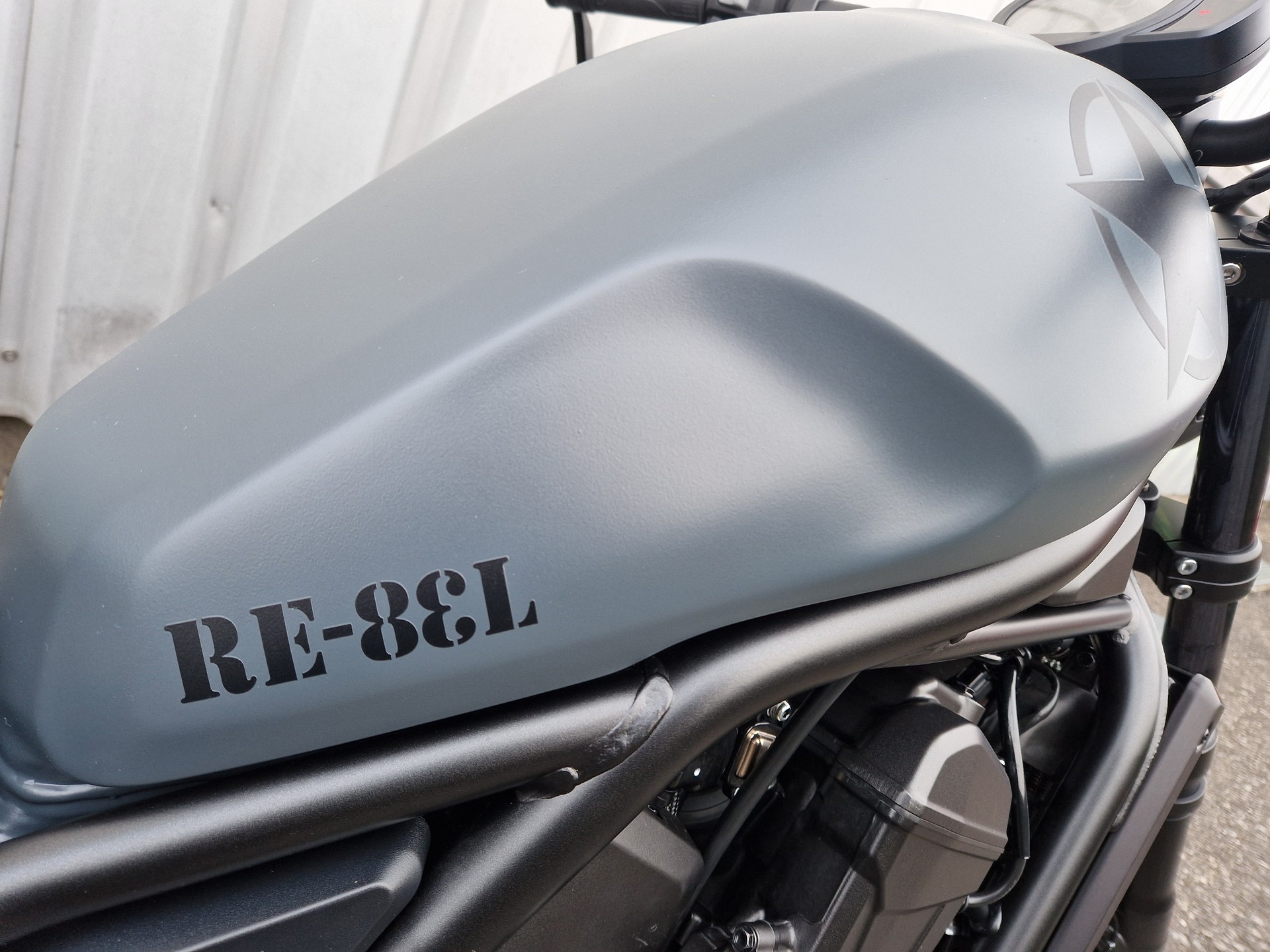 HONDA CMX 1100 Rebel-image-9