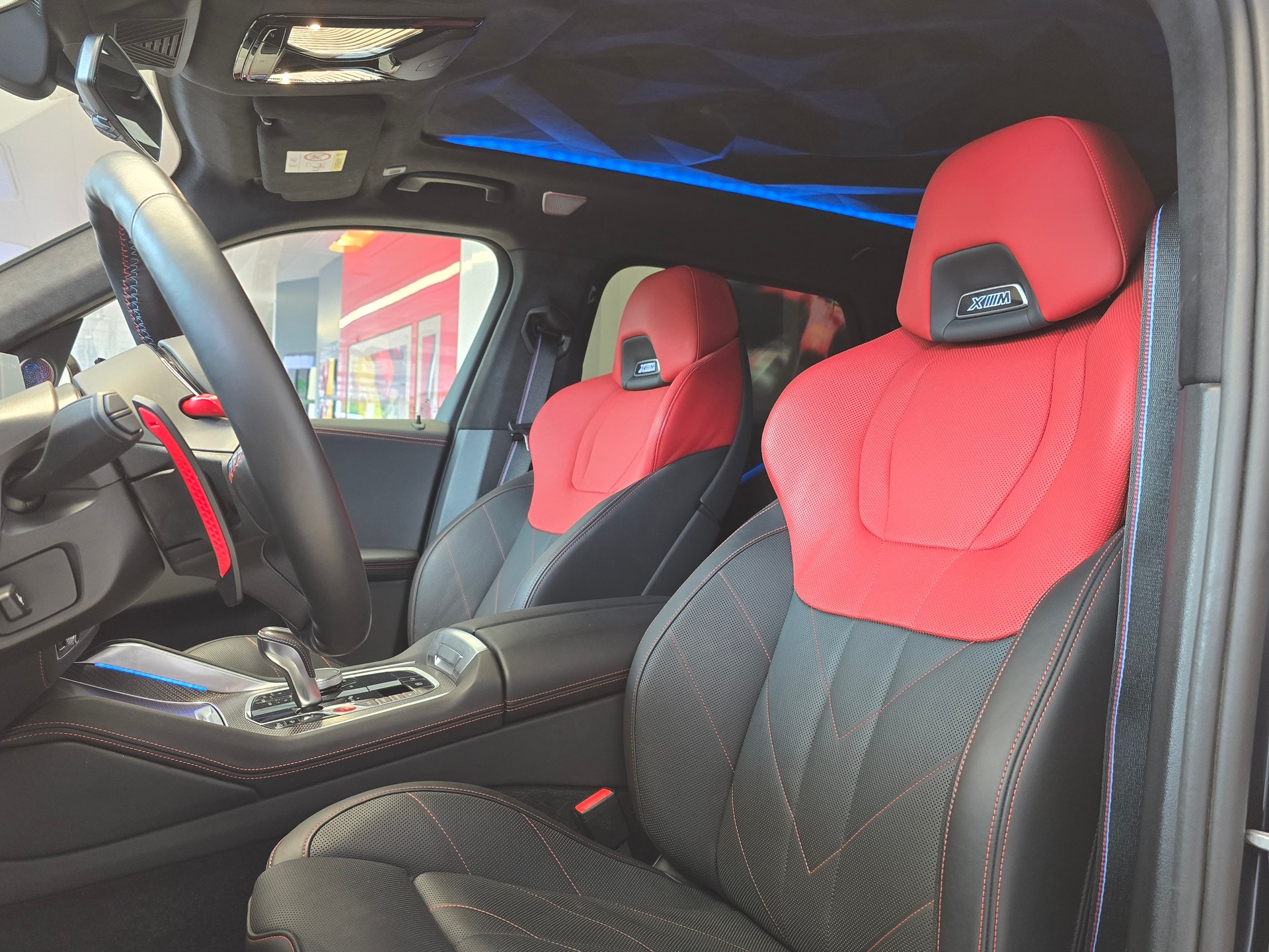 BMW XM xDrive PHEV Steptronic Red Label 1 of 500-image-9