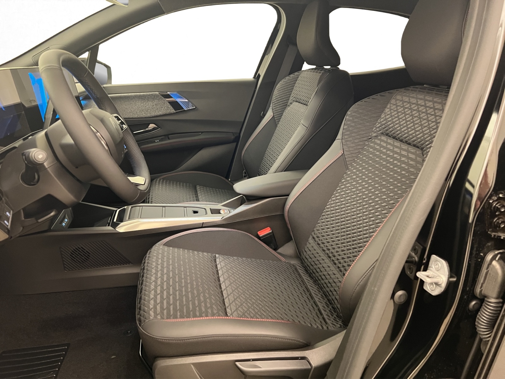 RENAULT Clio 6 1.8 E-Tech techno-image-3