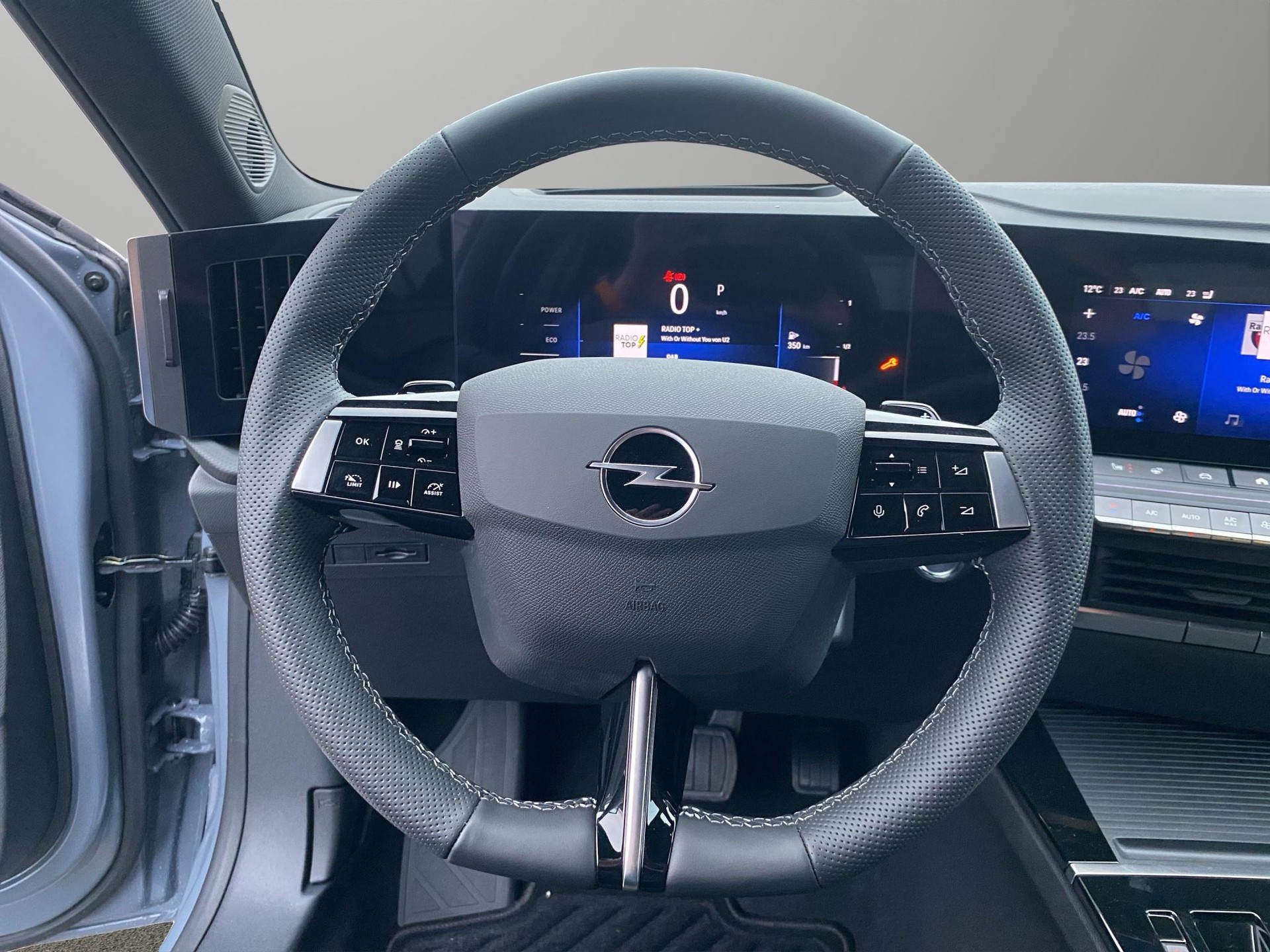 OPEL Astra 1.2 T Hybrid GS-image-4