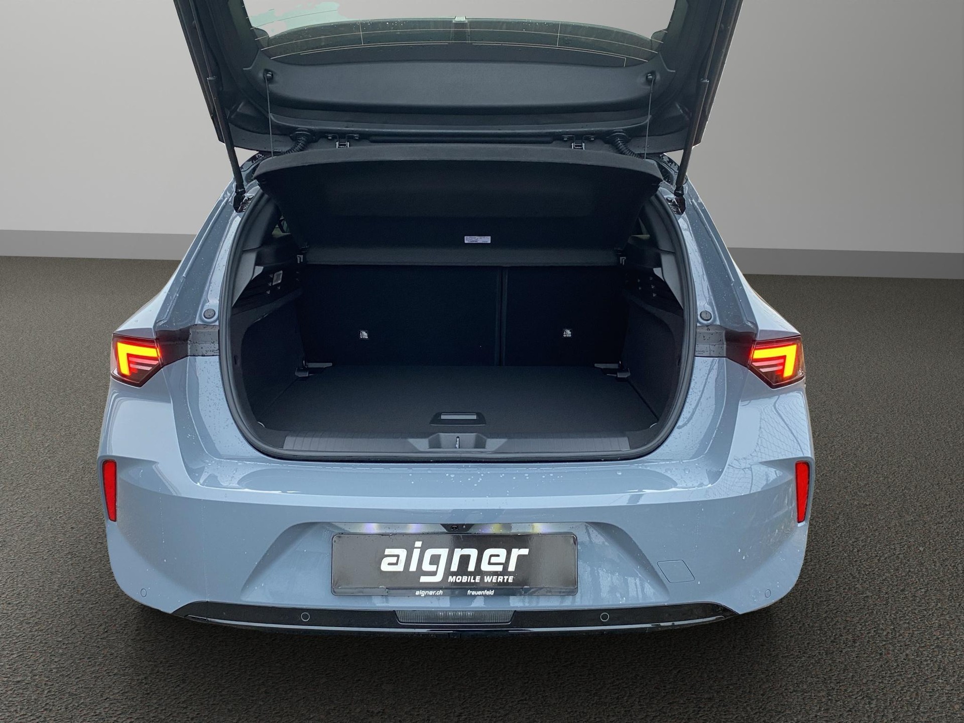 OPEL Astra 1.2 T Hybrid GS-image-8