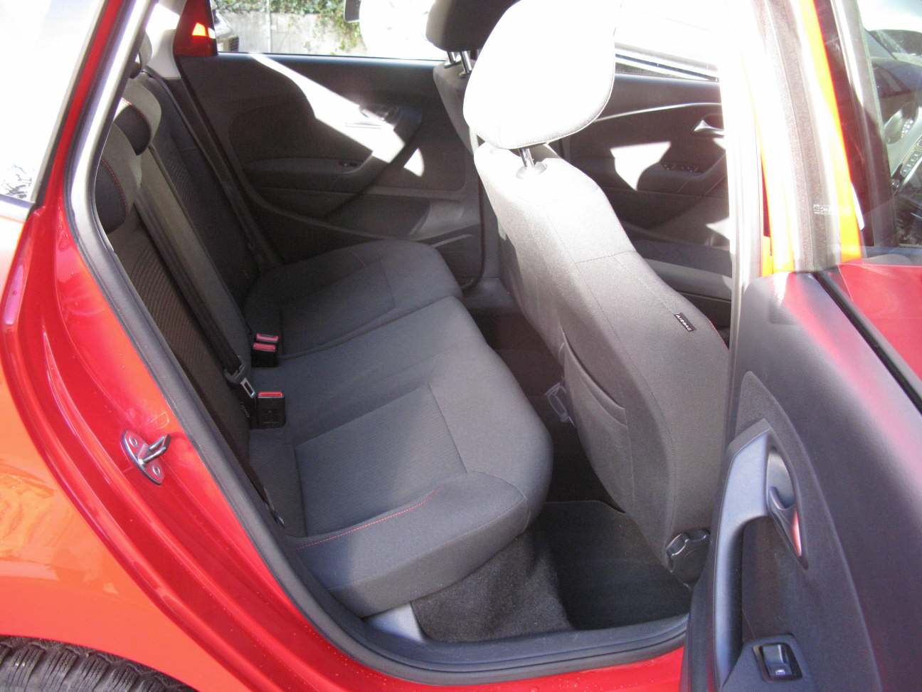 VW Polo 1.2 TSI 90 BlueMT Sound DSG-image-7