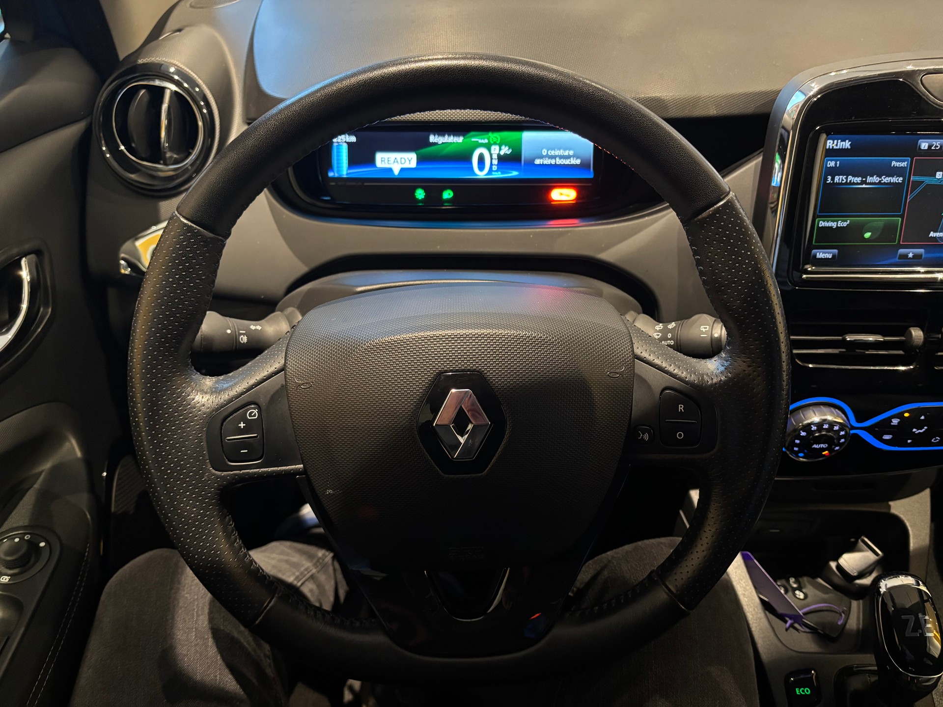 RENAULT Zoe Intens R90 (Batterie Miete)-image-8