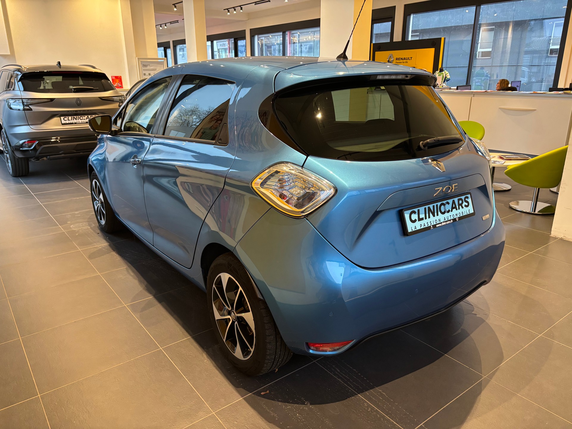 RENAULT Zoe Intens R90 (Batterie Miete)-image-5