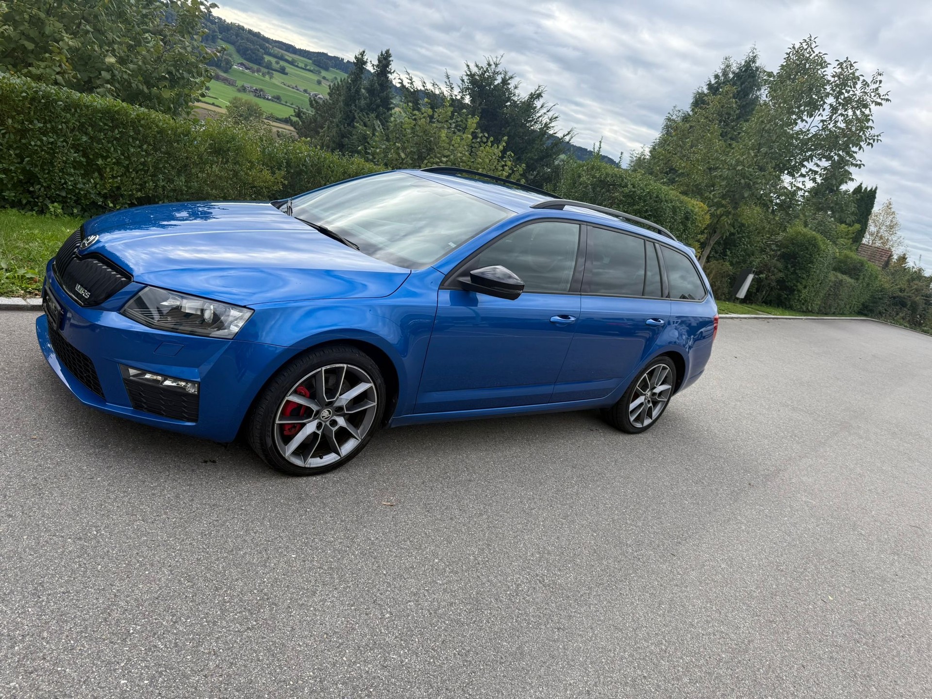 SKODA Octavia Combi 2.0 TSI RS DSG-image-0