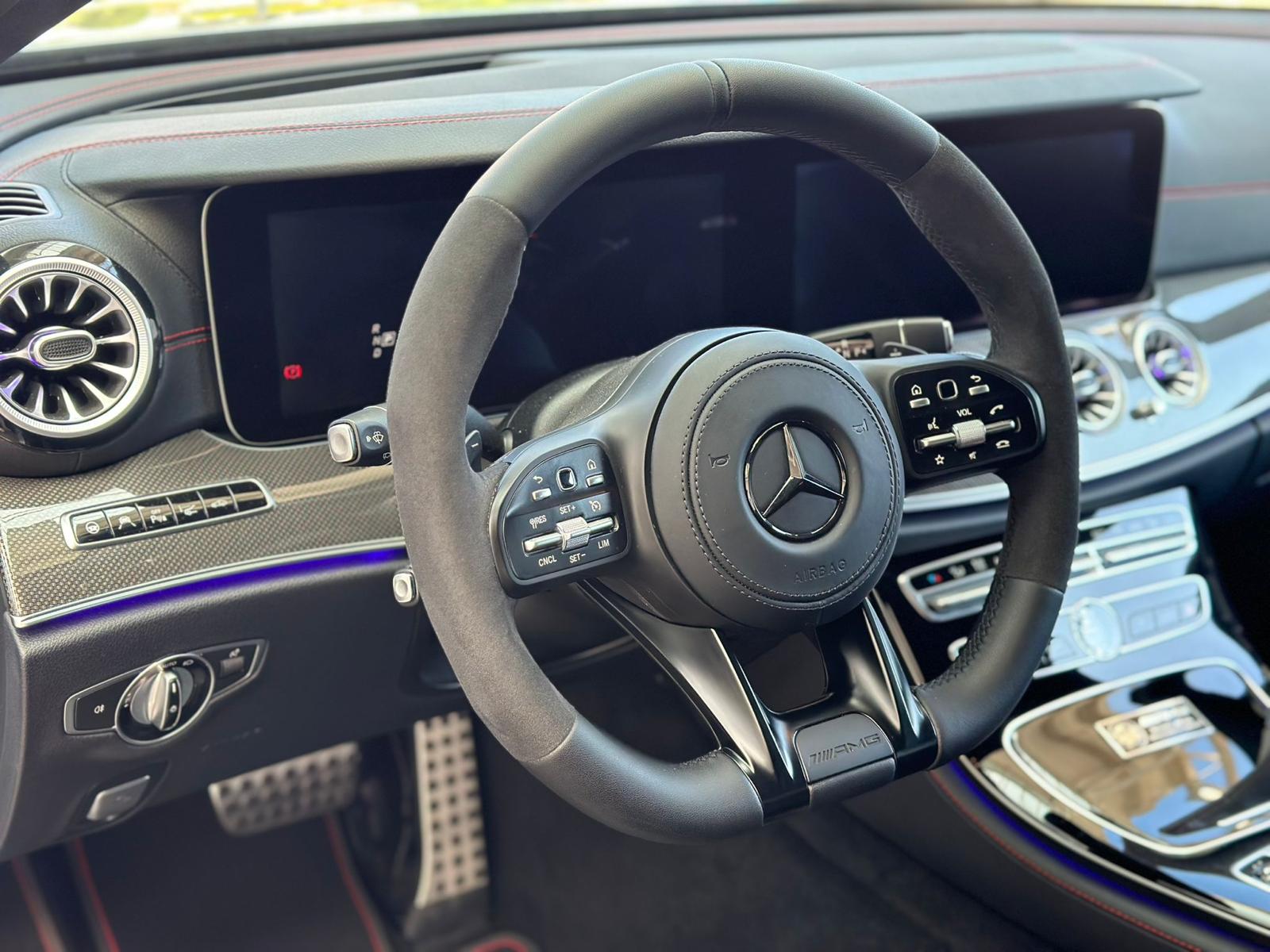 MERCEDES-BENZ E 43 AMG 4Matic 9G-Tronic-image-8