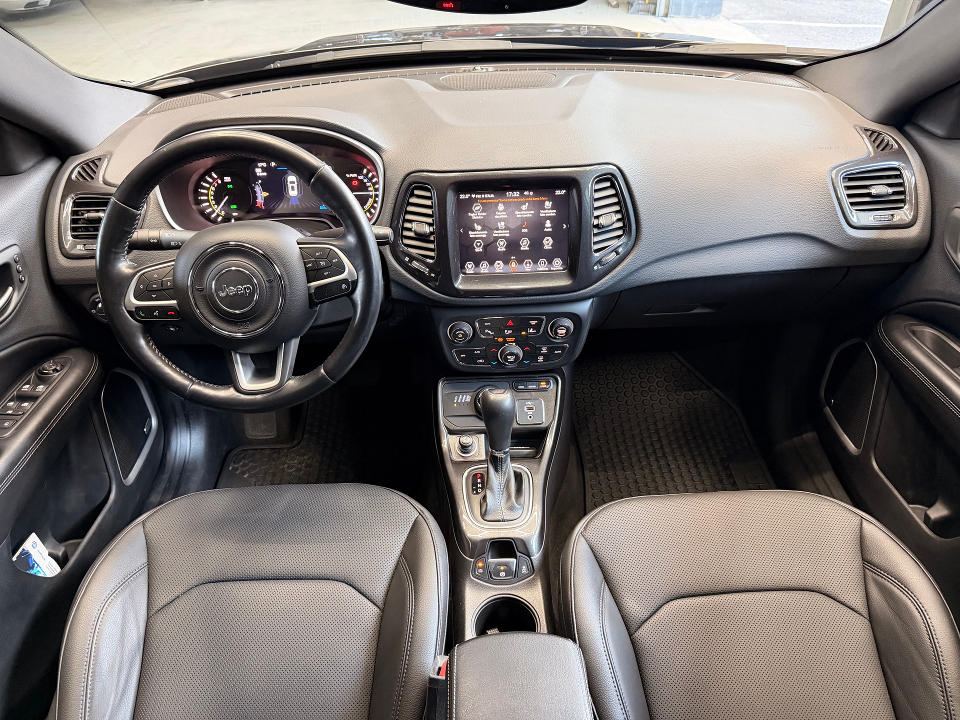 JEEP Compass 1.3 T PHEV S AWD 4xe-image-9