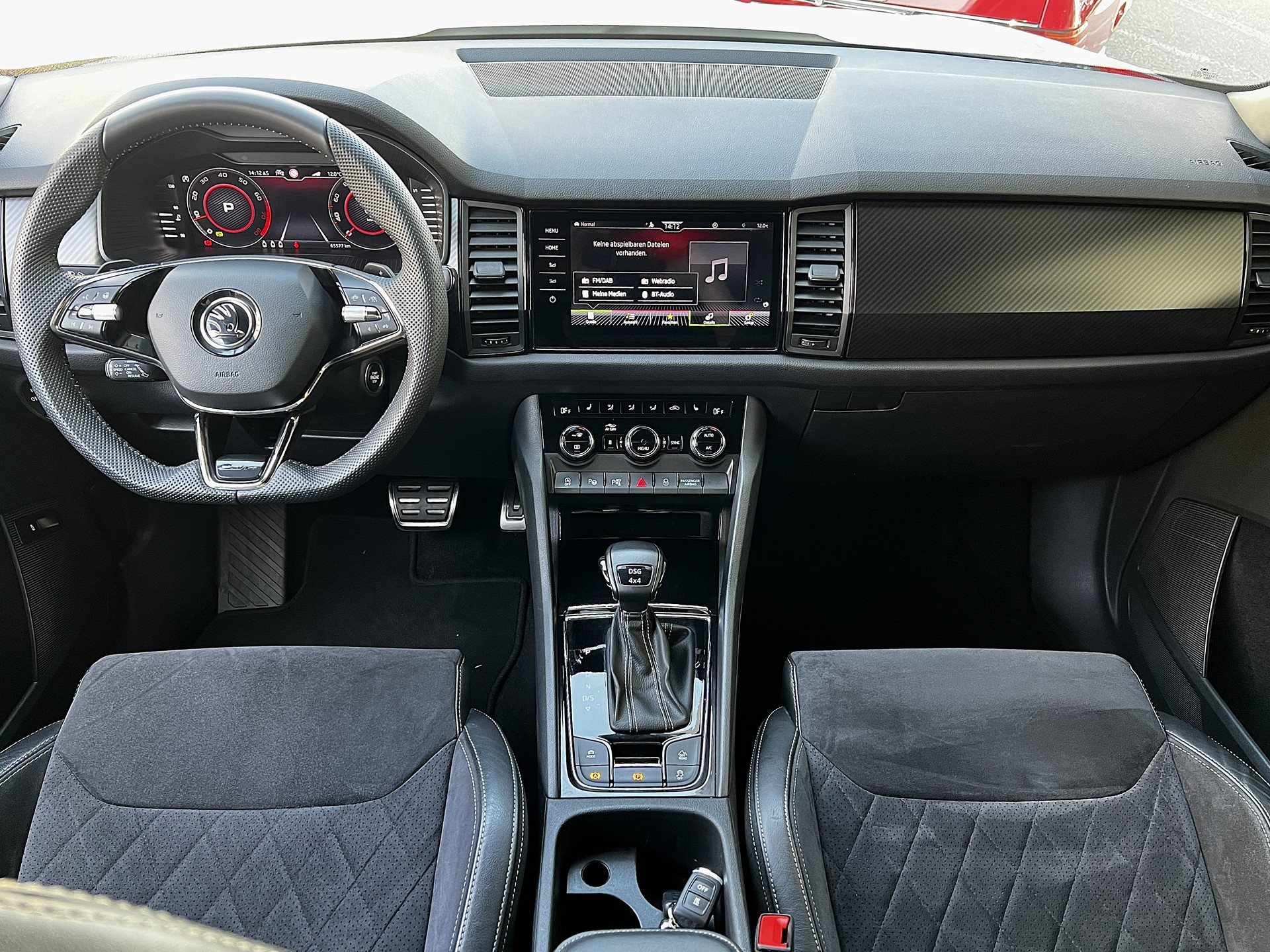 SKODA Kodiaq 2.0 TSI 4x4 Sport Line-image-7