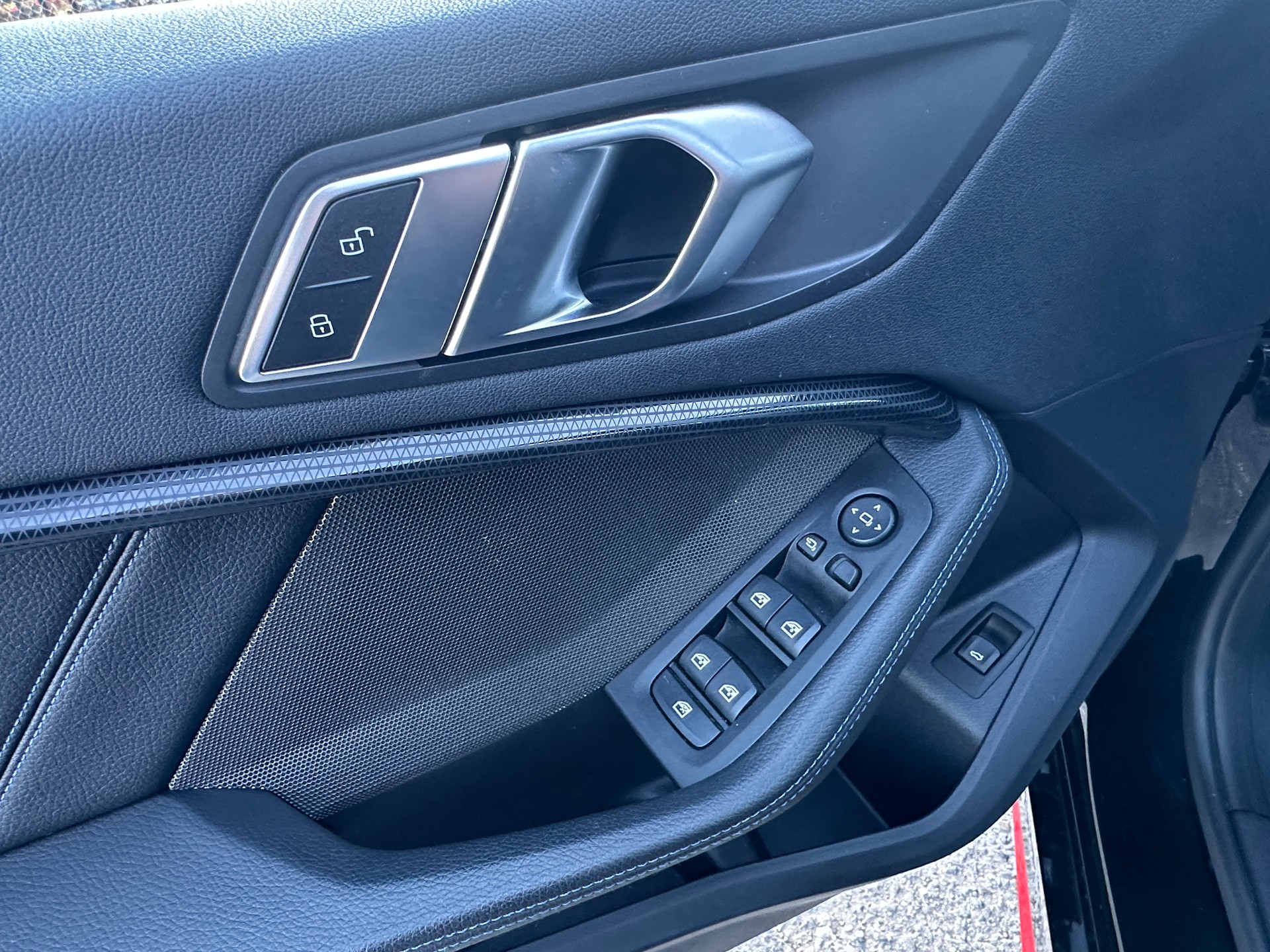 BMW 128ti M Sport Pro Steptronic-image-17