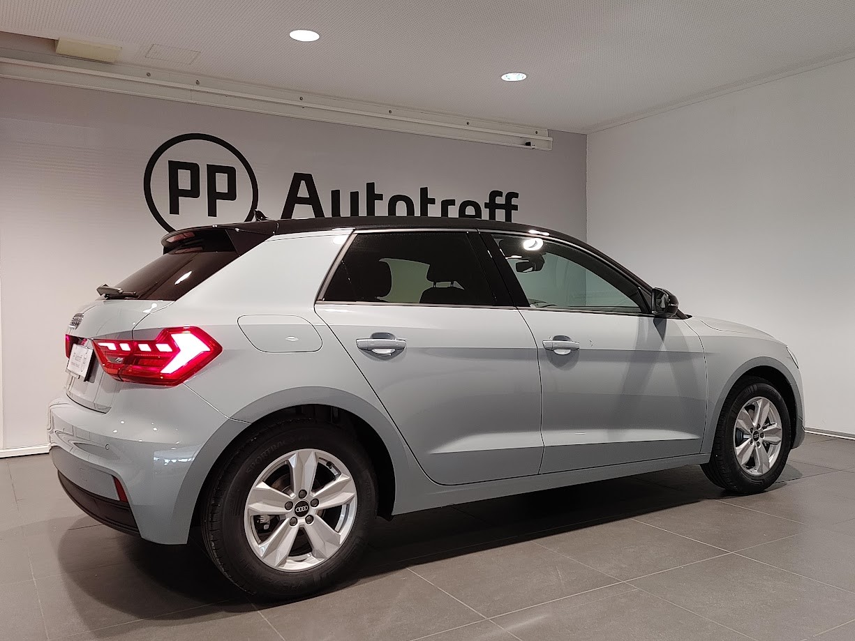 AUDI A1 Sportback 30 TFSI Attraction S-tronic-image-13