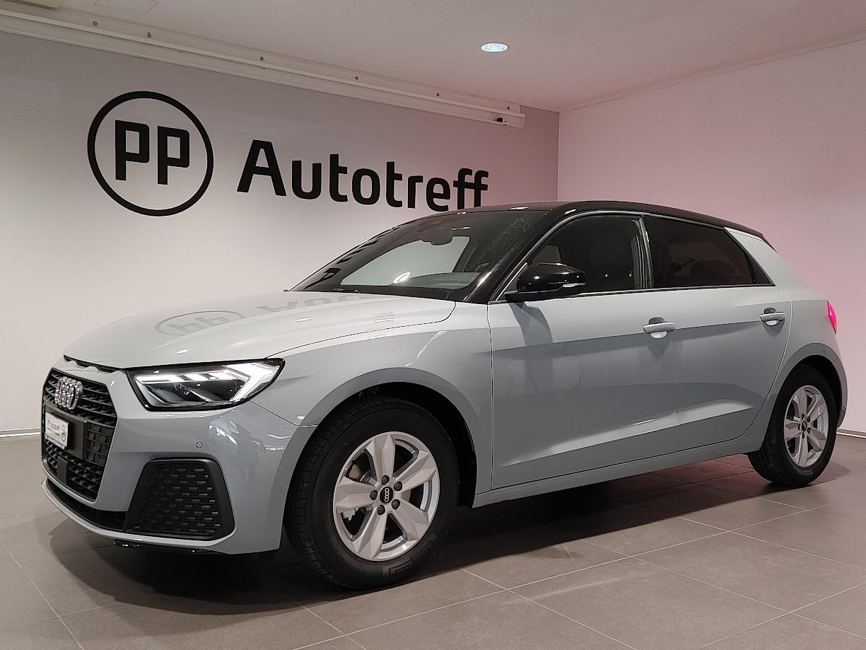 AUDI A1 Sportback 30 TFSI Attraction S-tronic-image-1