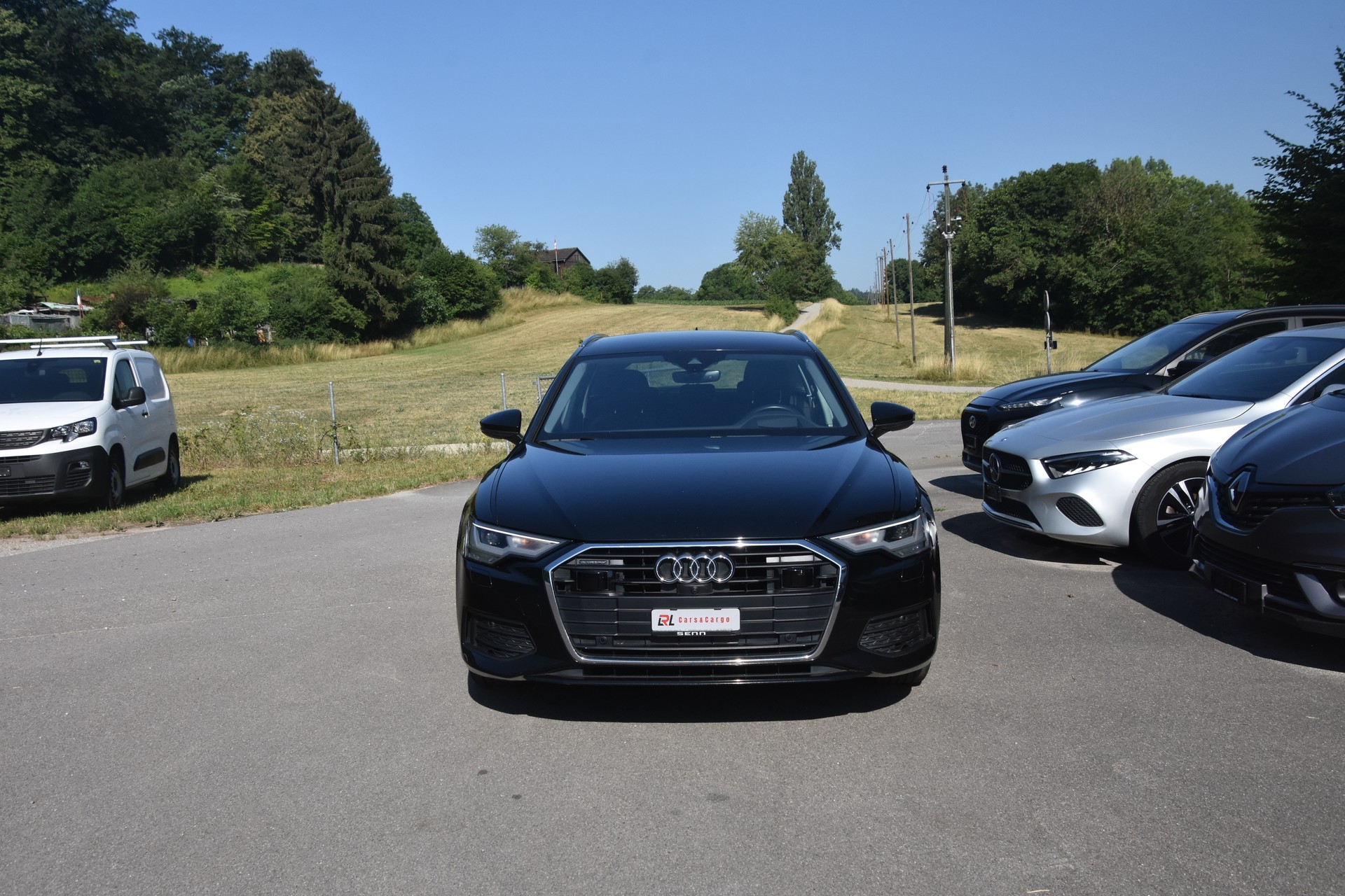AUDI A6 Avant 40 TDI quattro S-tronic-image-2