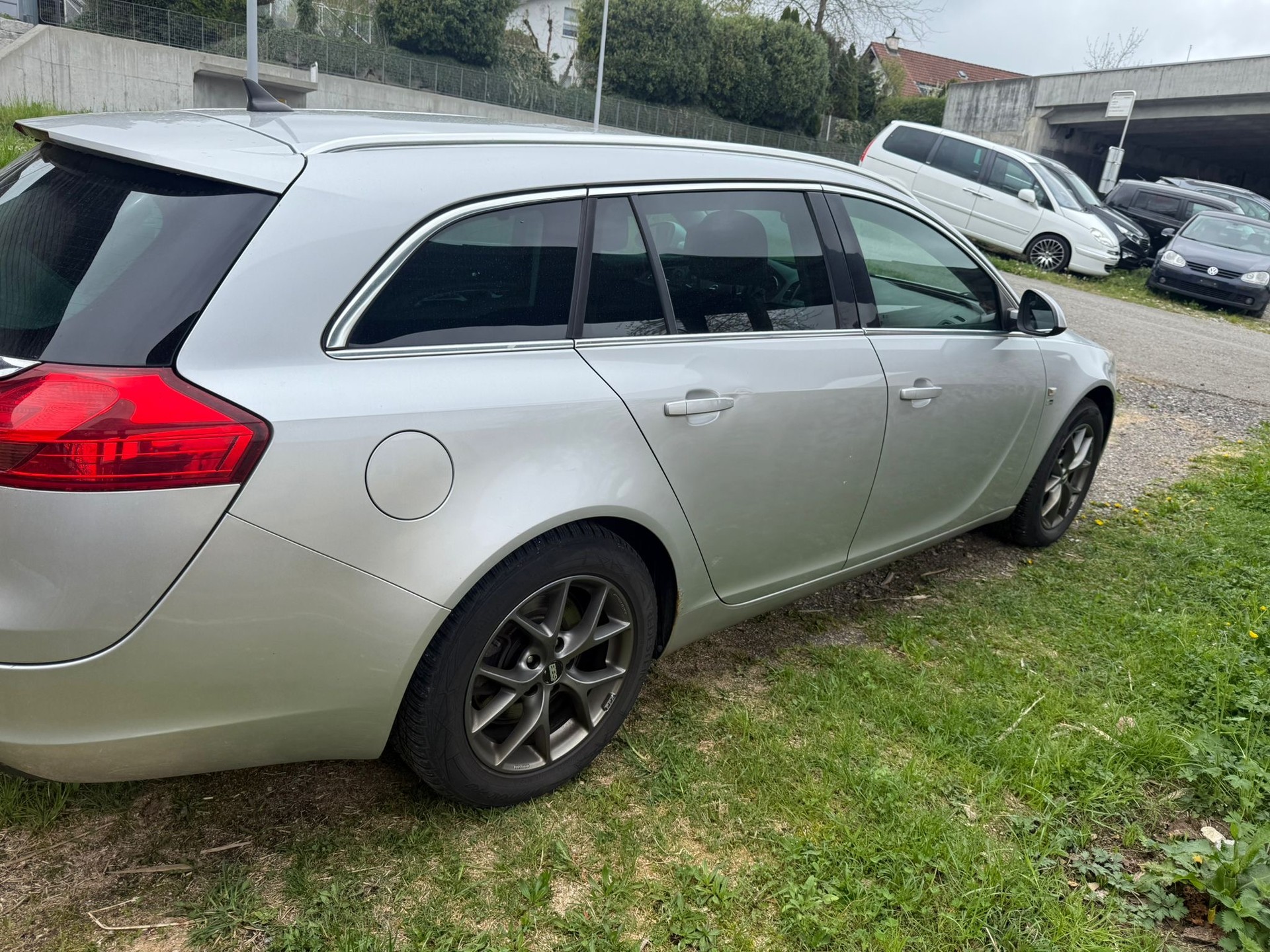 OPEL Insignia Sports Tourer 2.0 Turbo Sport Edition-image-2