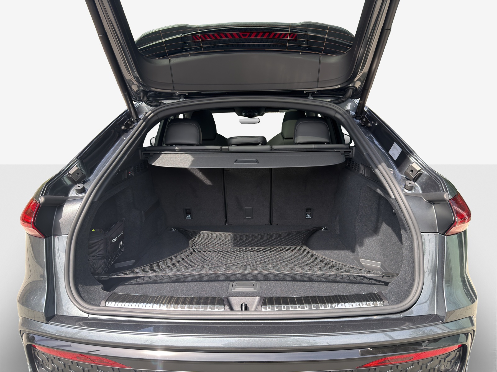 AUDI SQ5 Sportback TFSI quattro S-tronic-image-5