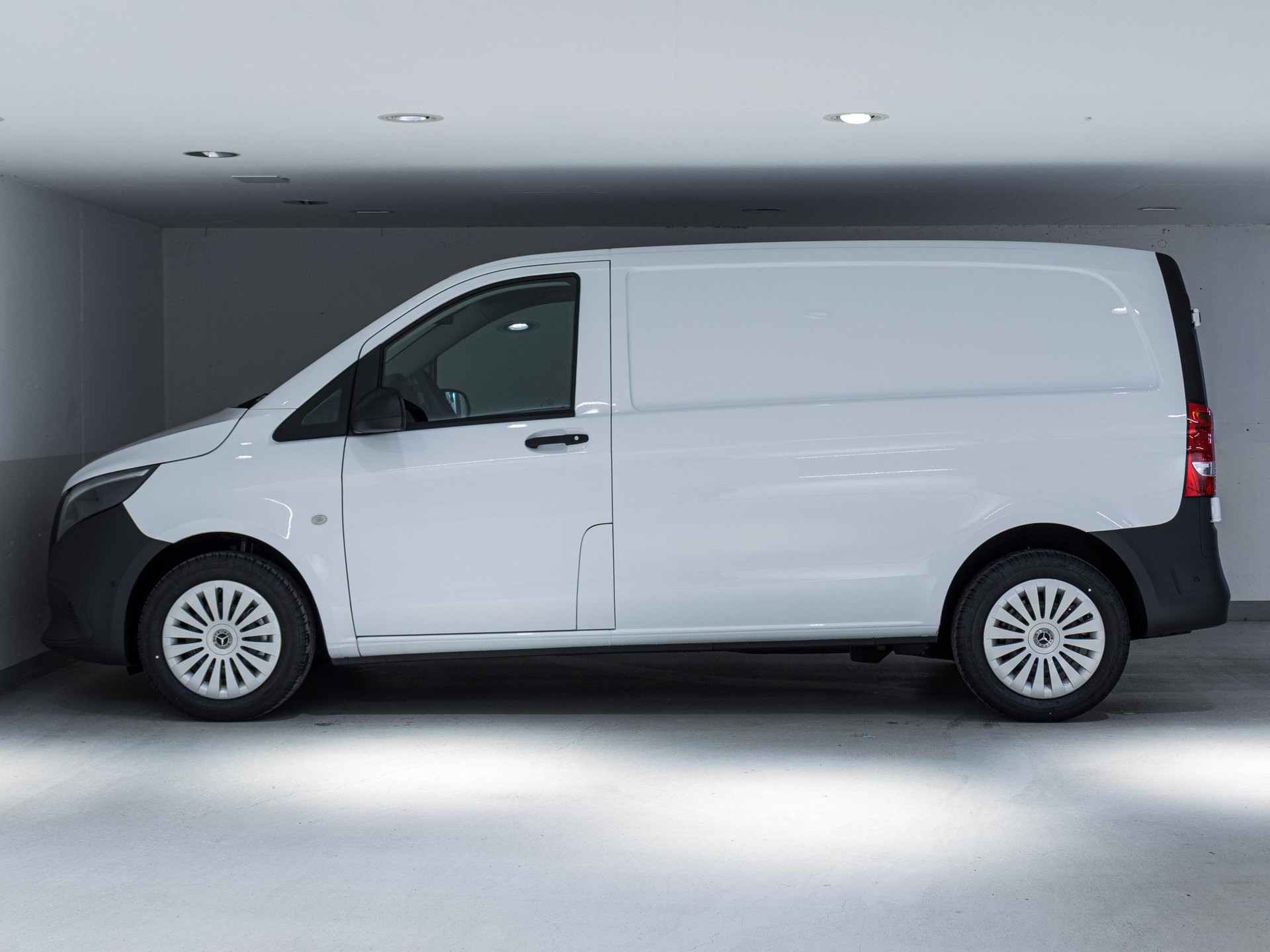 MERCEDES-BENZ Vito 116 CDI Kasten Kompakt-image-4