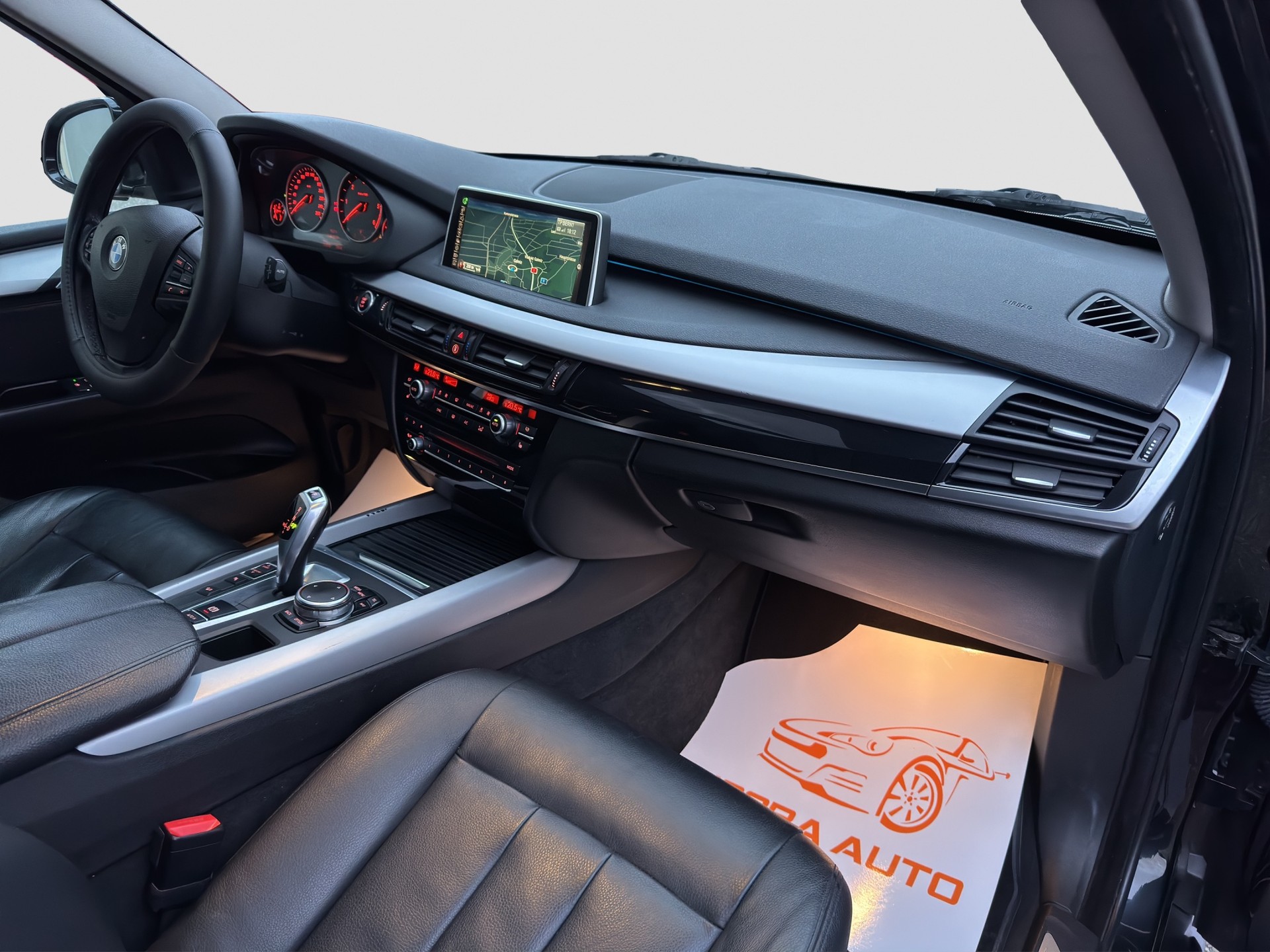 BMW X5 xDrive 25d Steptronic-image-10