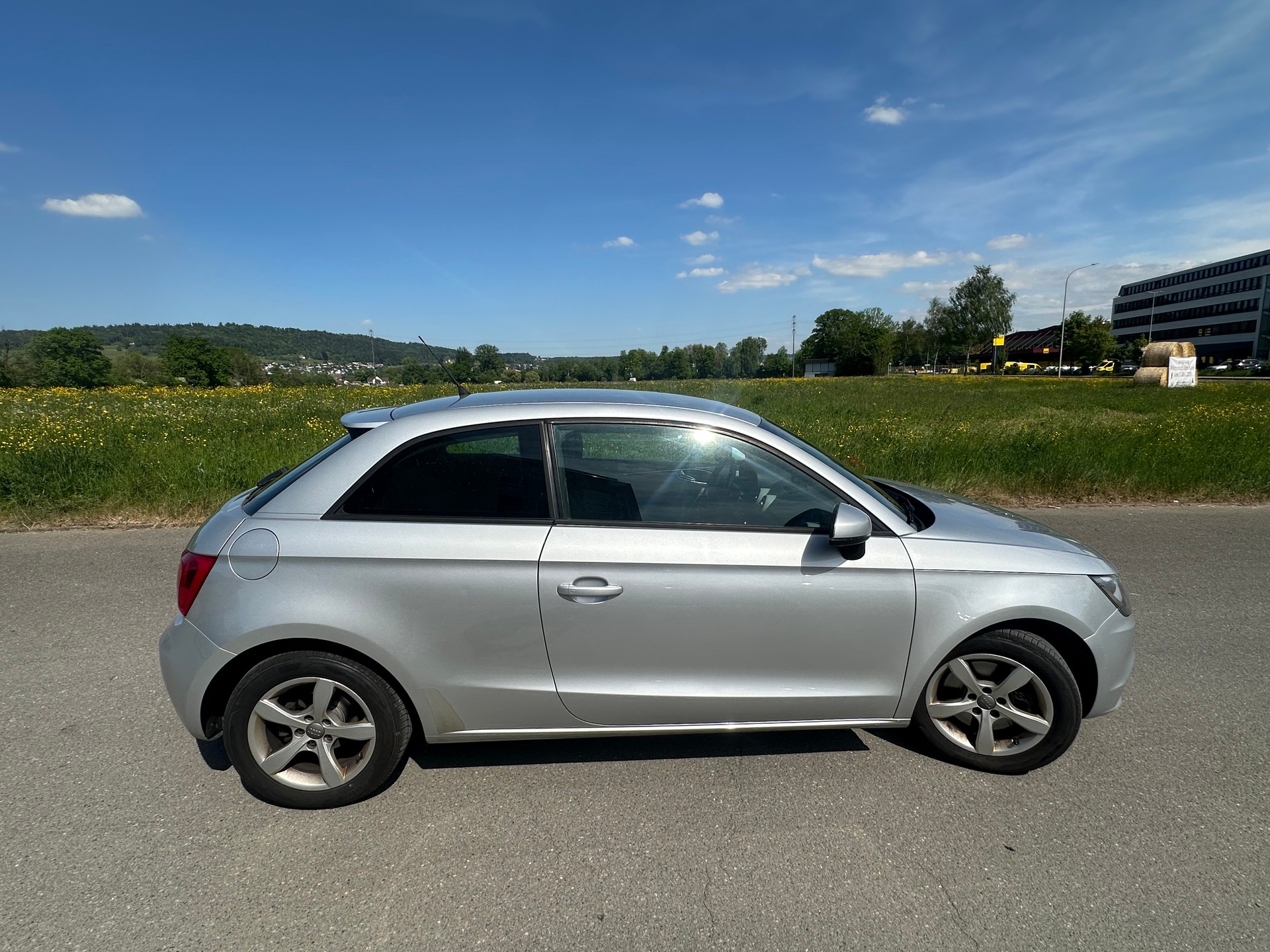 AUDI A1 1.4 TFSI Attraction mit neuen Steurkette!!!-image-5