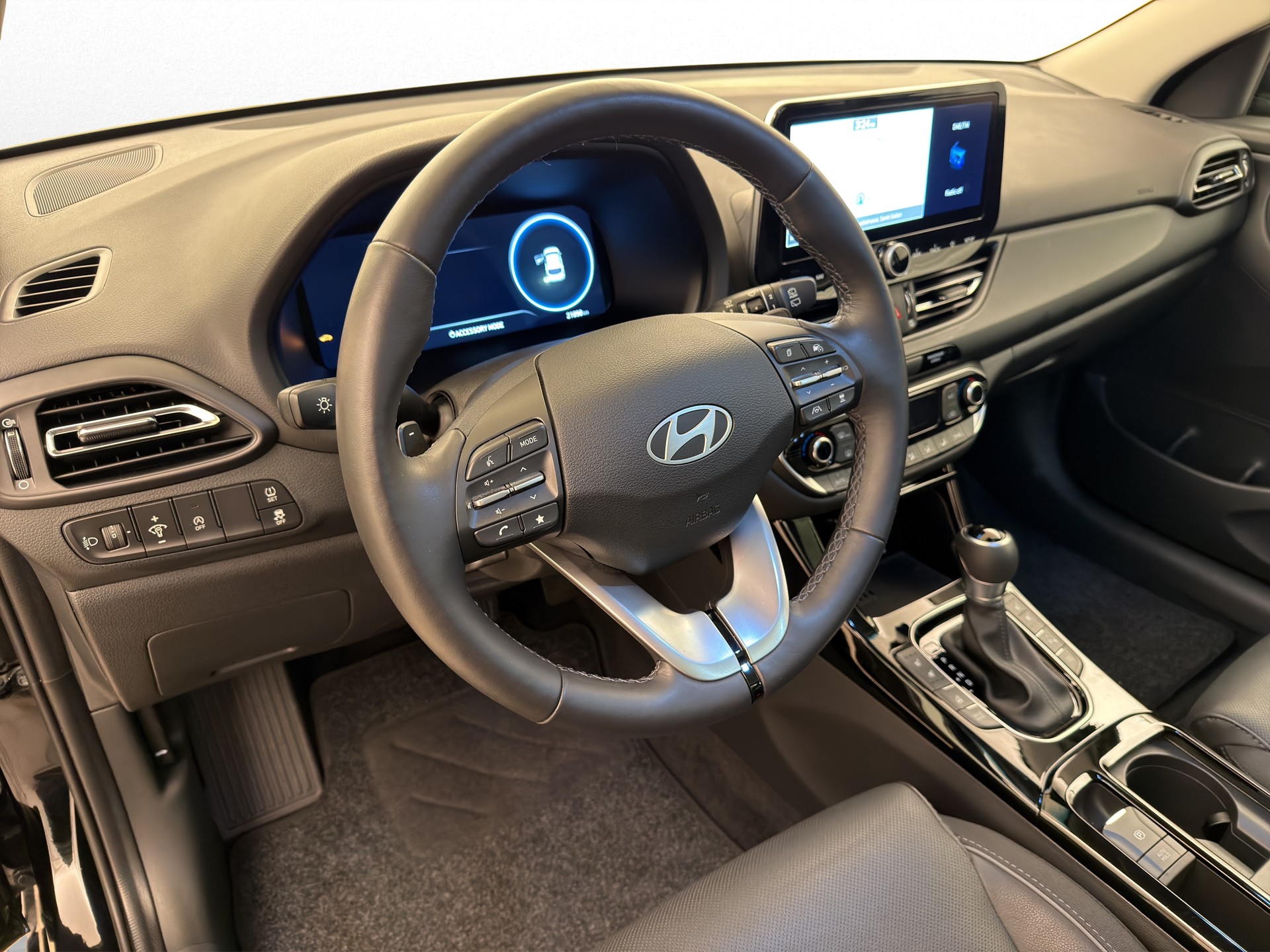 HYUNDAI i30 Wagon 1.5 T-GDi Vertex-image-14
