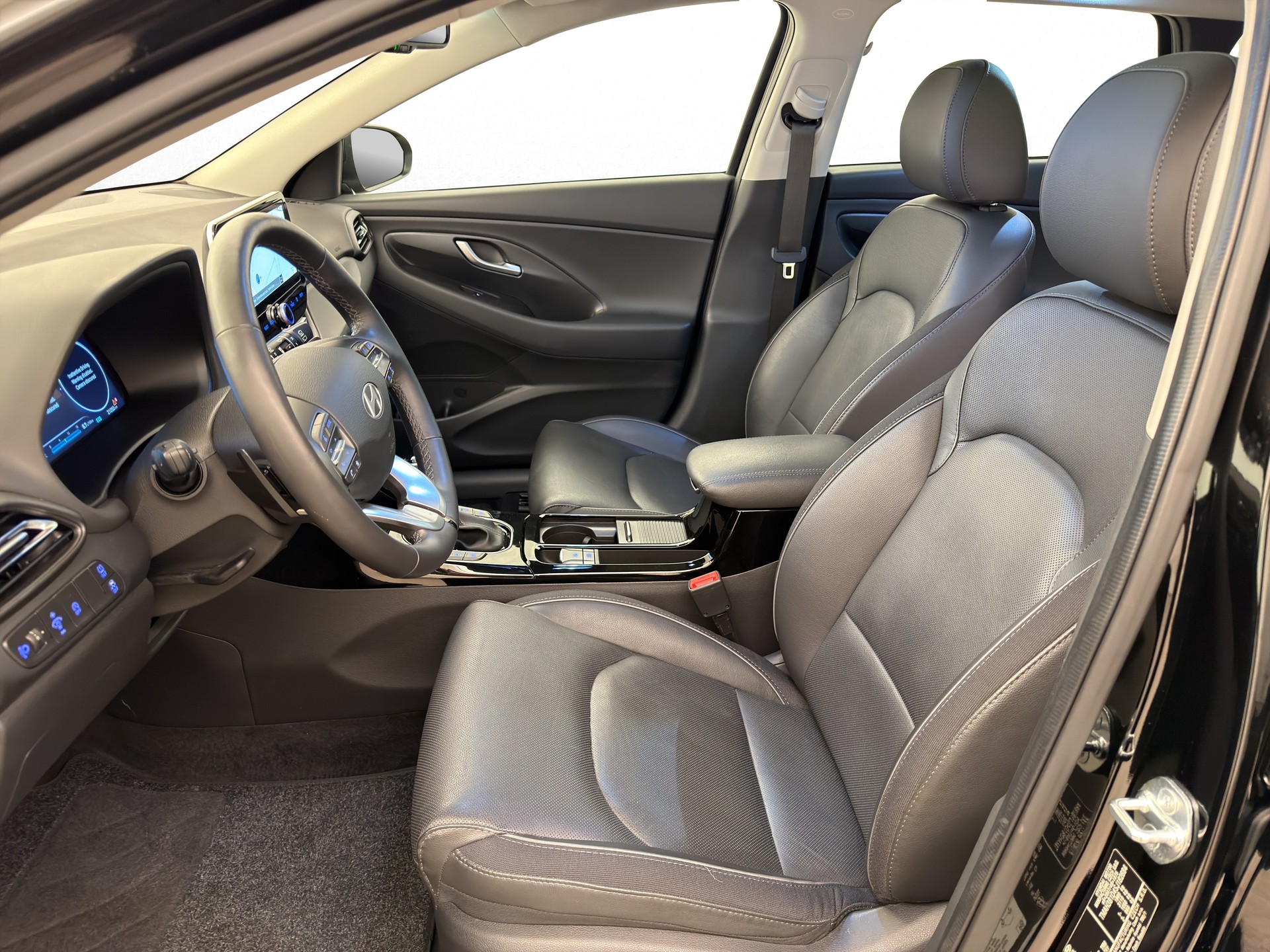 HYUNDAI i30 Wagon 1.5 T-GDi Vertex-image-6
