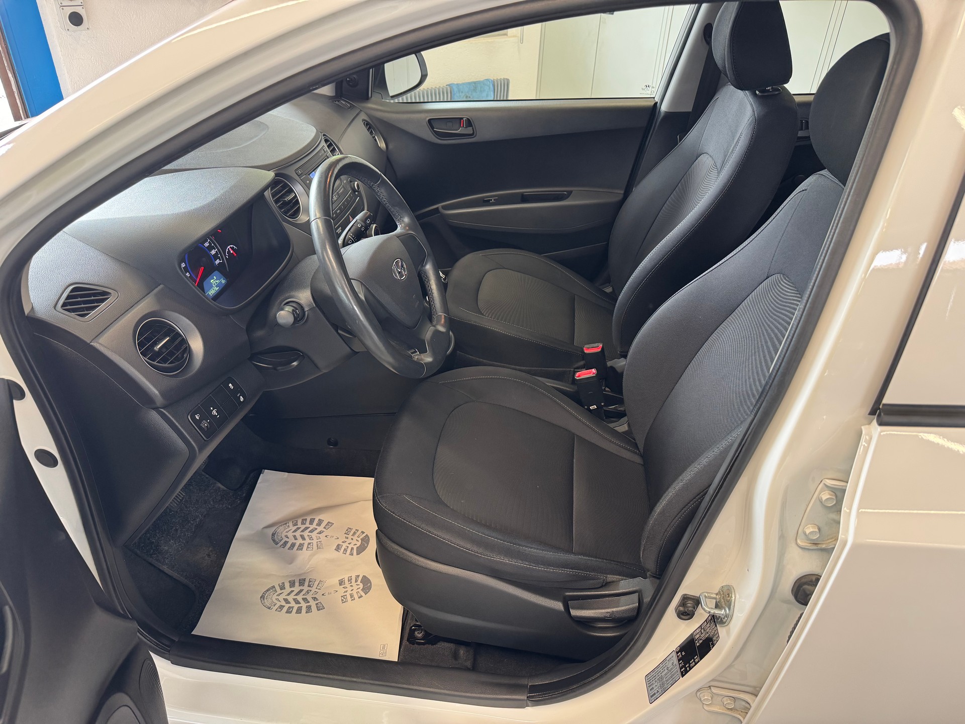 HYUNDAI i10 1.0 Origo-image-5
