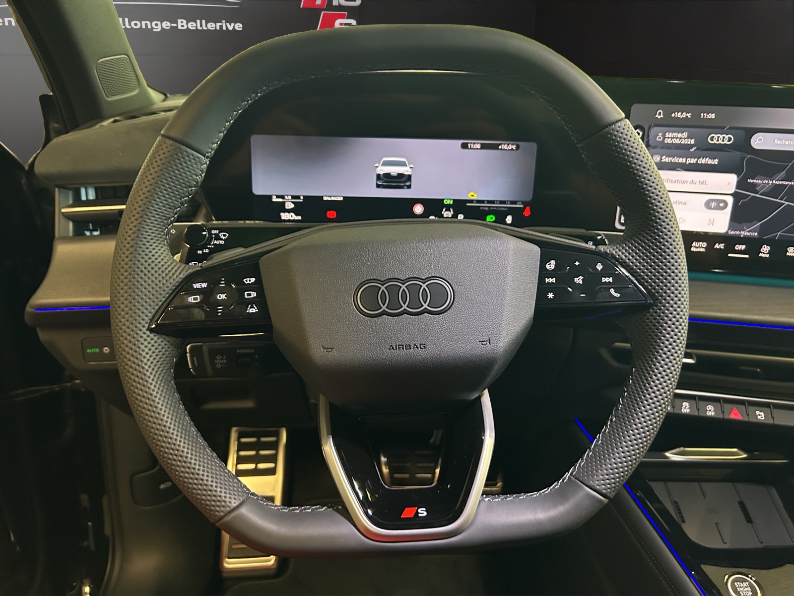 AUDI Q3 SUV TFSI quattro 195 kW S tronic-image-9
