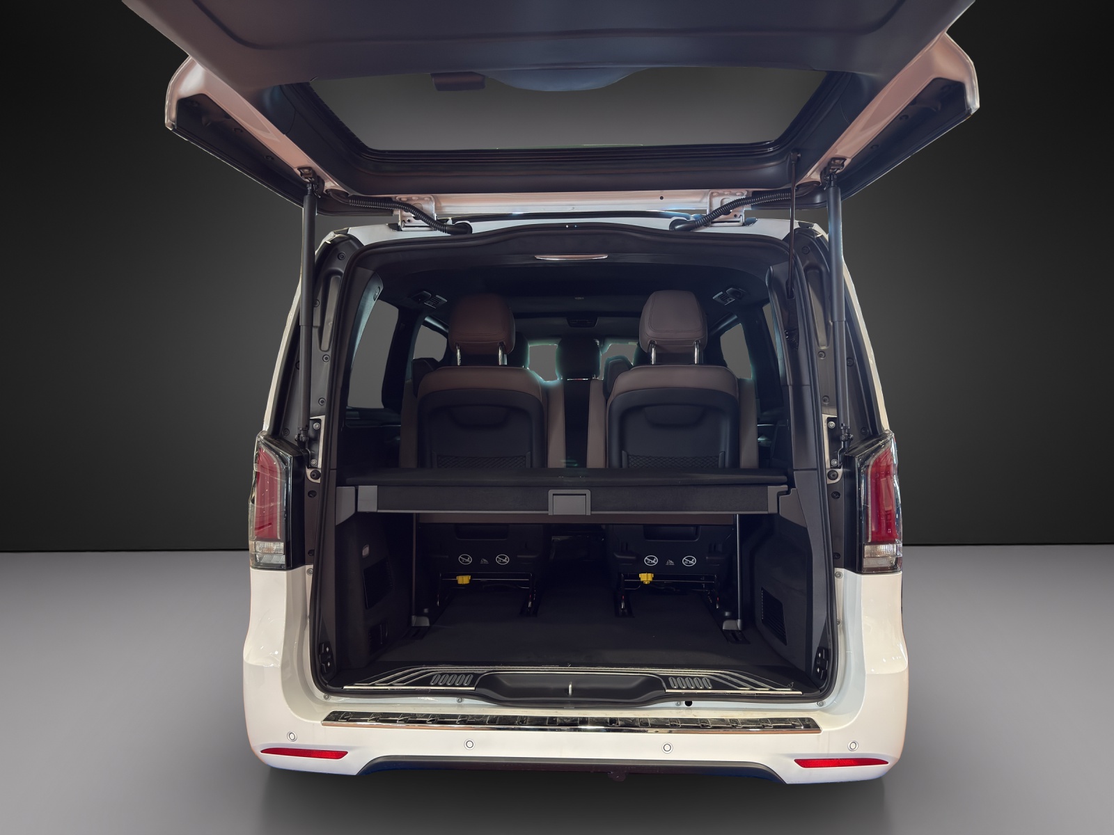 MERCEDES-BENZ V 300 d lang 4Matic Swiss Edition 9G-Tronic-image-10